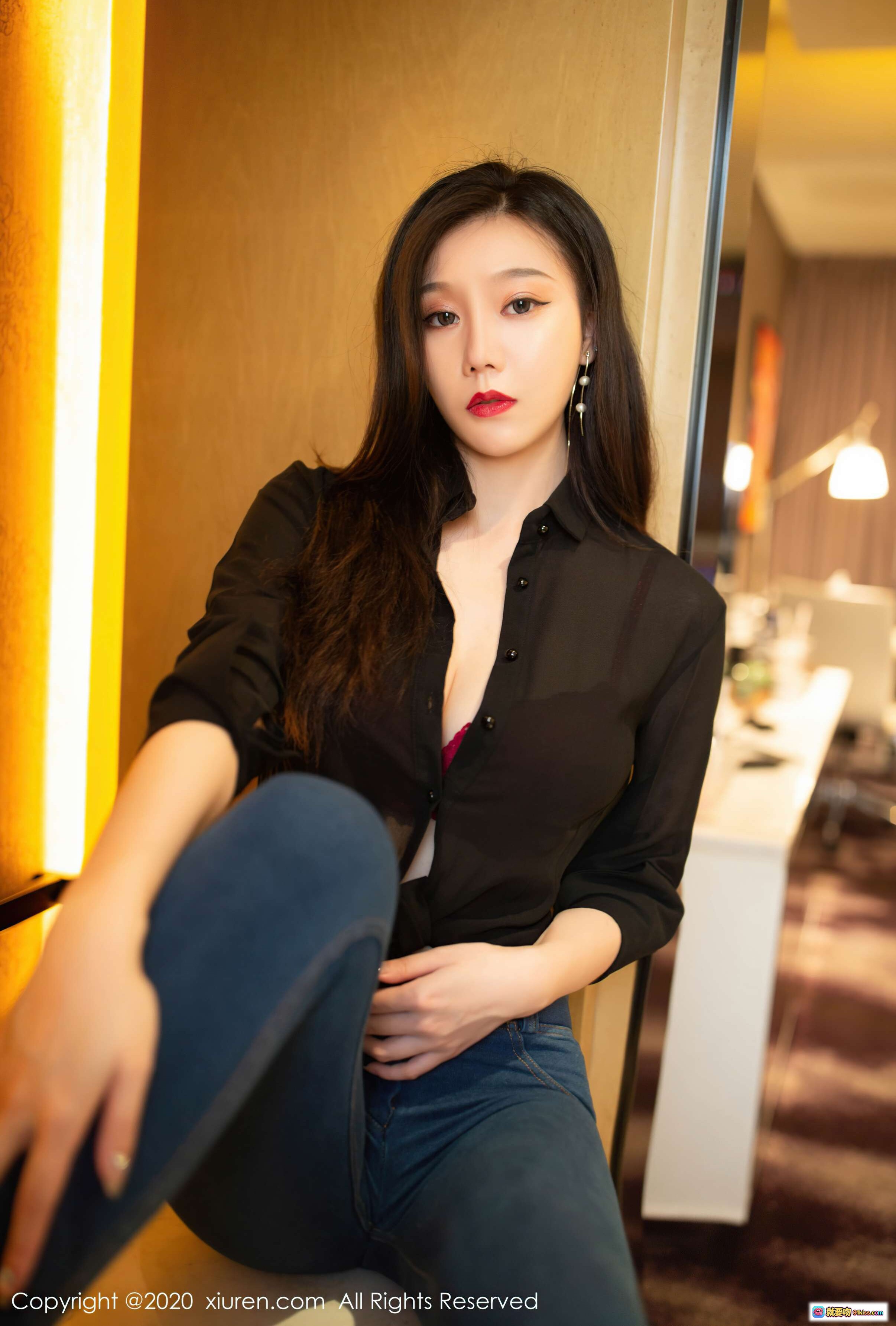 图片[9] - 安然Maleah红内衣黑丝美腿牛仔裤高跟鞋浴室写真 – XIUREN秀人网2020.09.08 VOL.2540 - 就要吻