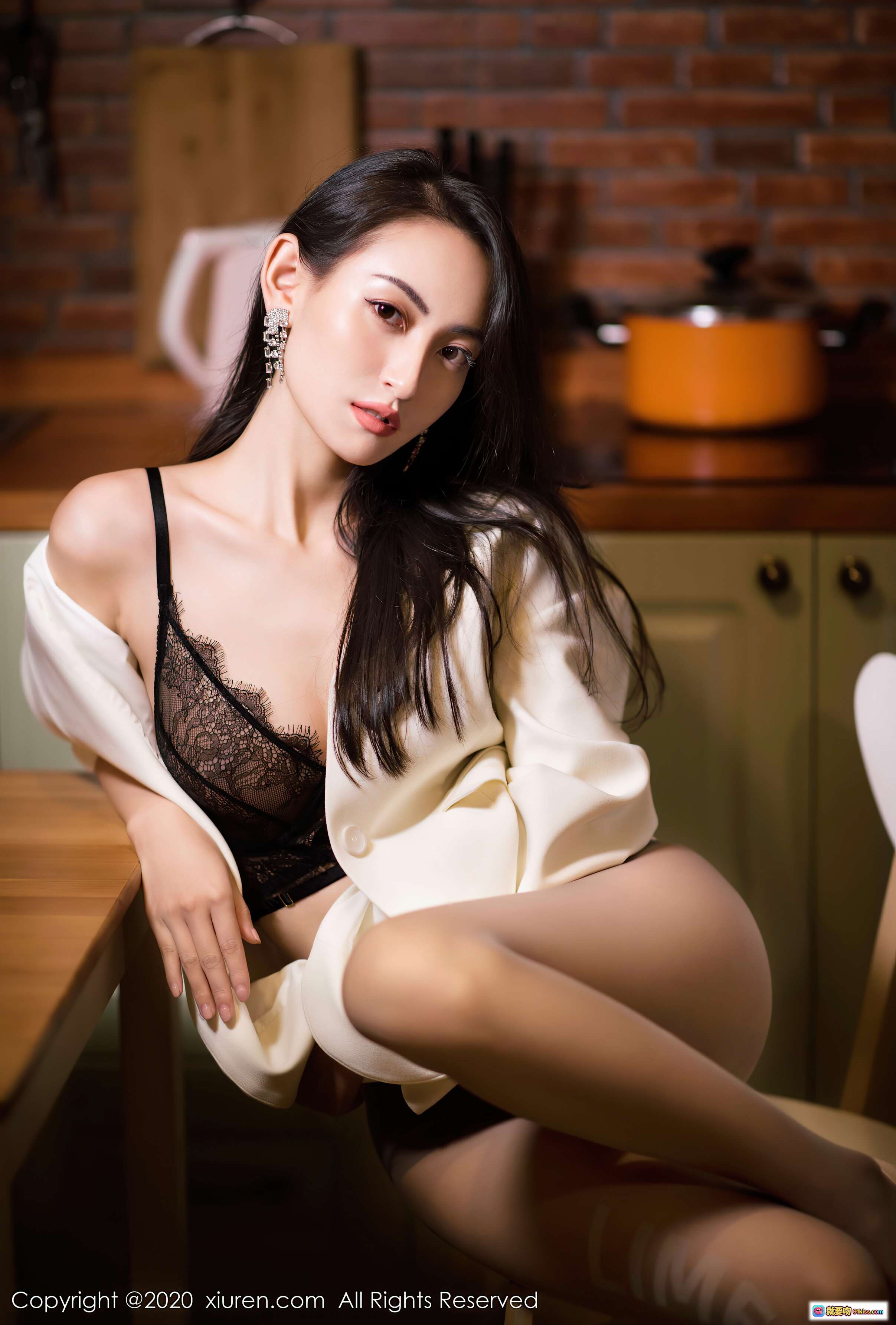 图片[9] - 陈舒羽白衬衫美腿高跟鞋写真｜XIUREN秀人网2020.10.30 VOL.2718优雅坐姿丝袜诱惑 - 就要吻