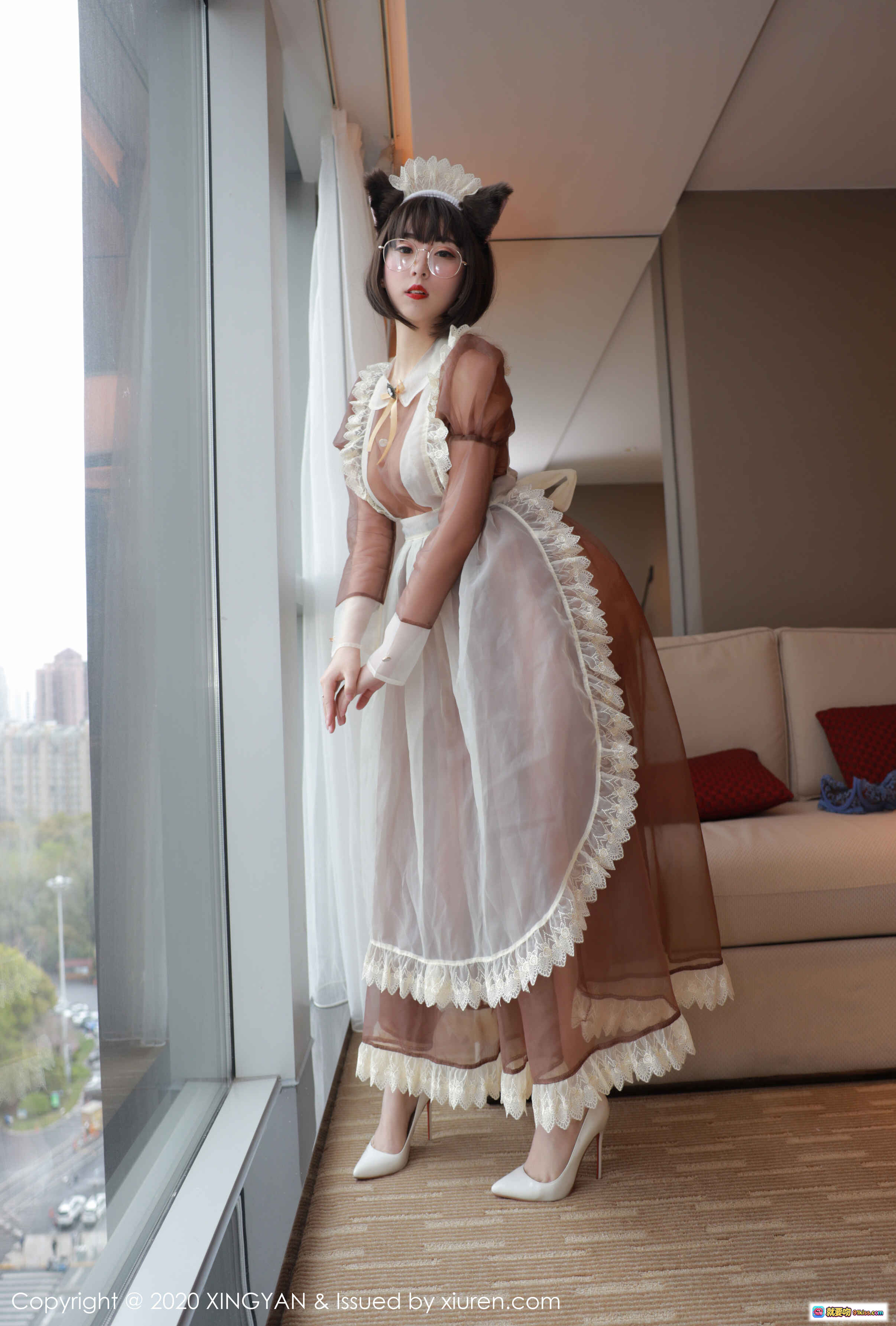 图片[10] - 良人非爱人-秀人网2020.04.16 No.2160-女仆装猫耳眼镜高跟鞋窗边写真-高清46P - 就要吻