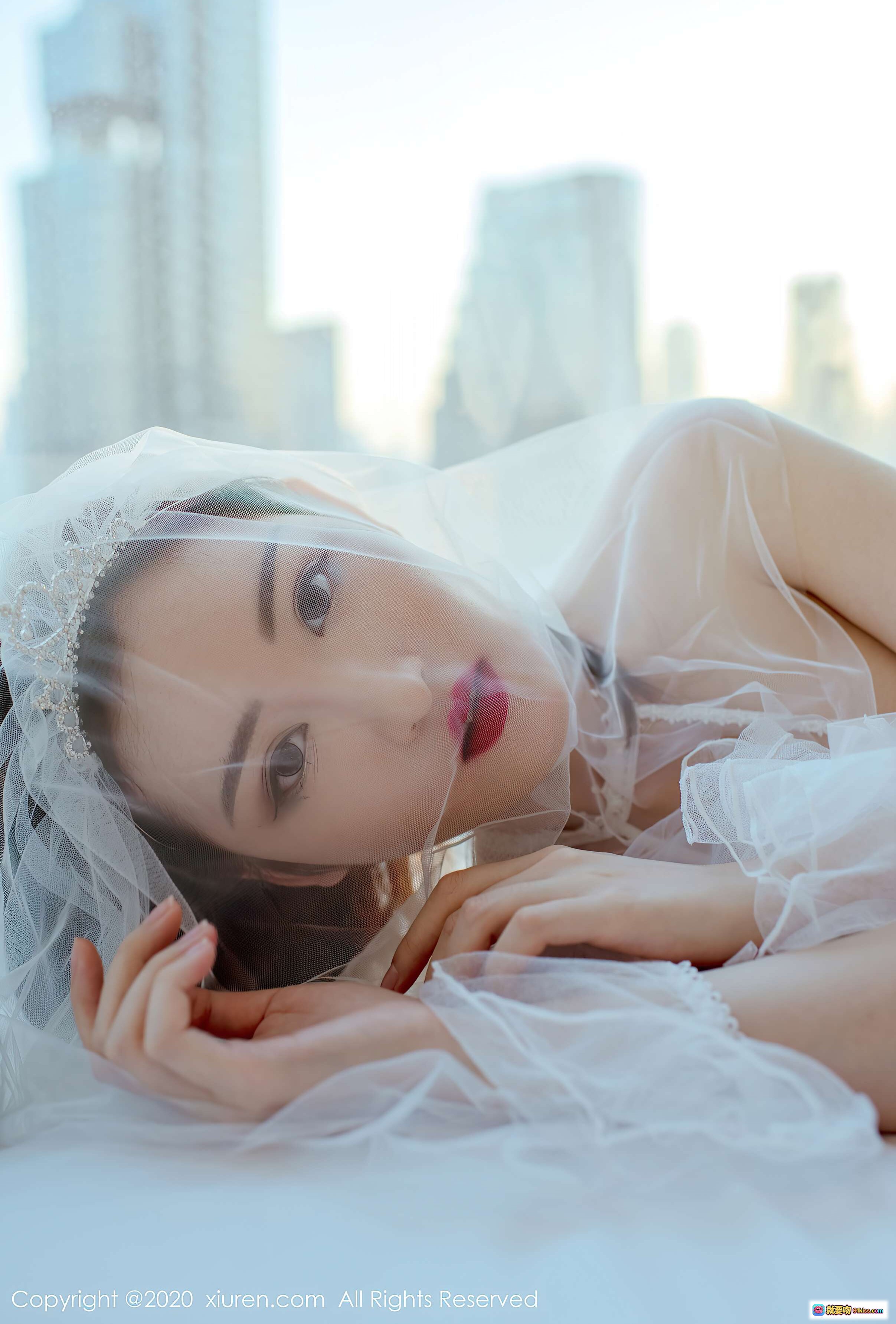 图片[5] - 沈梦瑶白色蕾丝内衣窗边写真 | 高楼城市背景 | 秀人网2020 VOL.2759 | 优雅性感私房照 - 就要吻