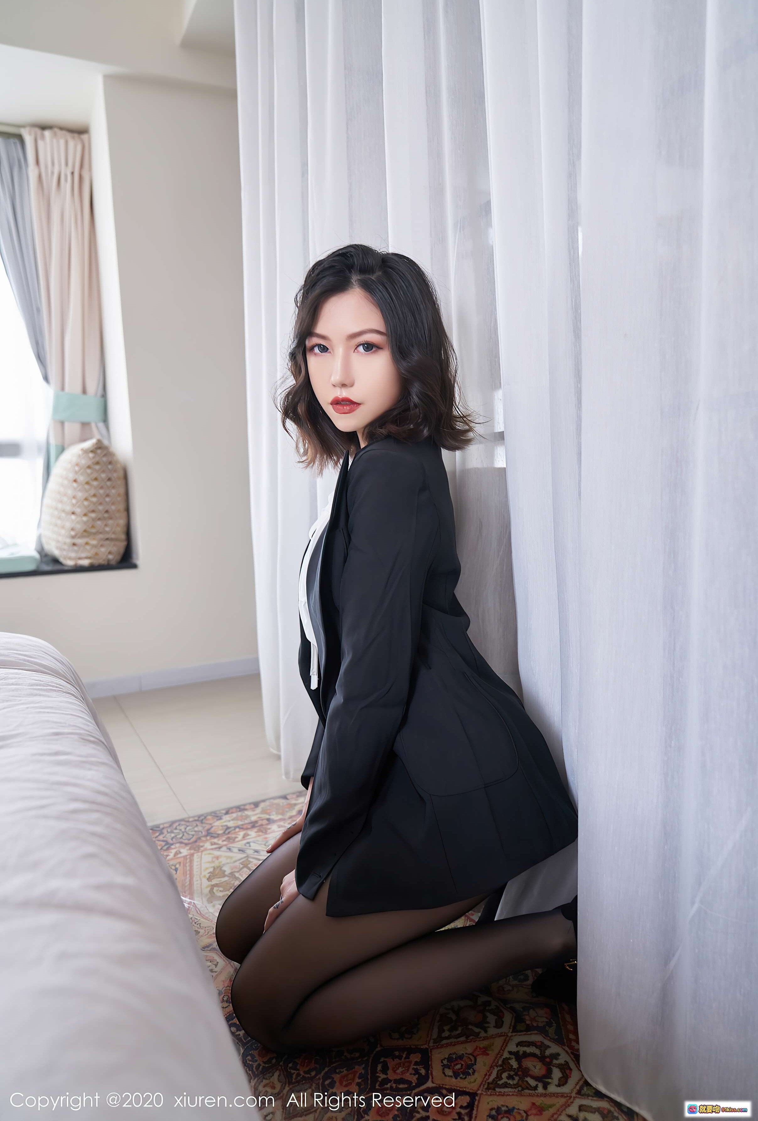 图片[8] - 黑丝高跟OL制服美女室内写真_职场女神优雅性感姿态_秀人网2020精选图集 - 就要吻