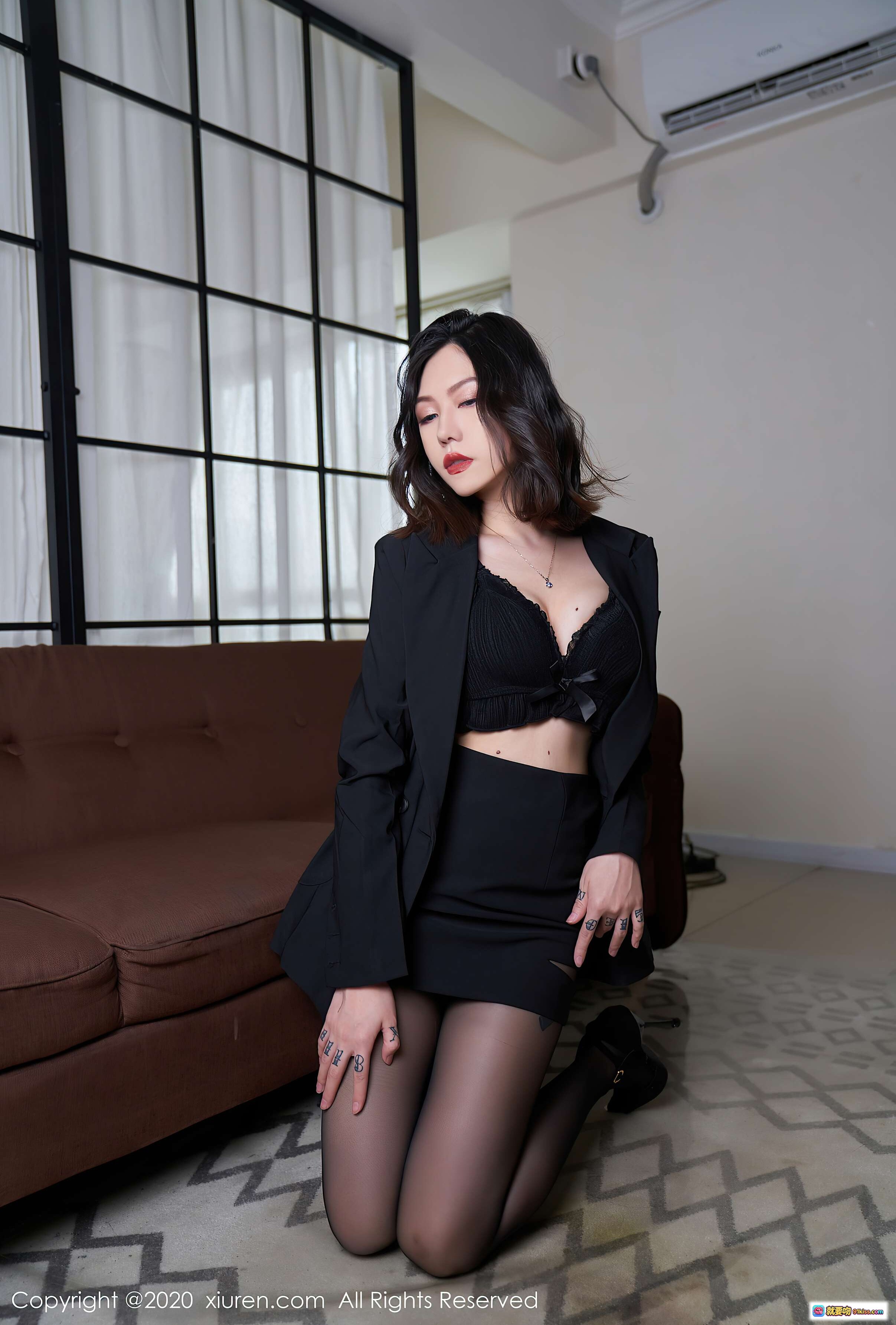 图片[7] - 黑丝高跟OL制服美女室内写真_职场女神优雅性感姿态_秀人网2020精选图集 - 就要吻