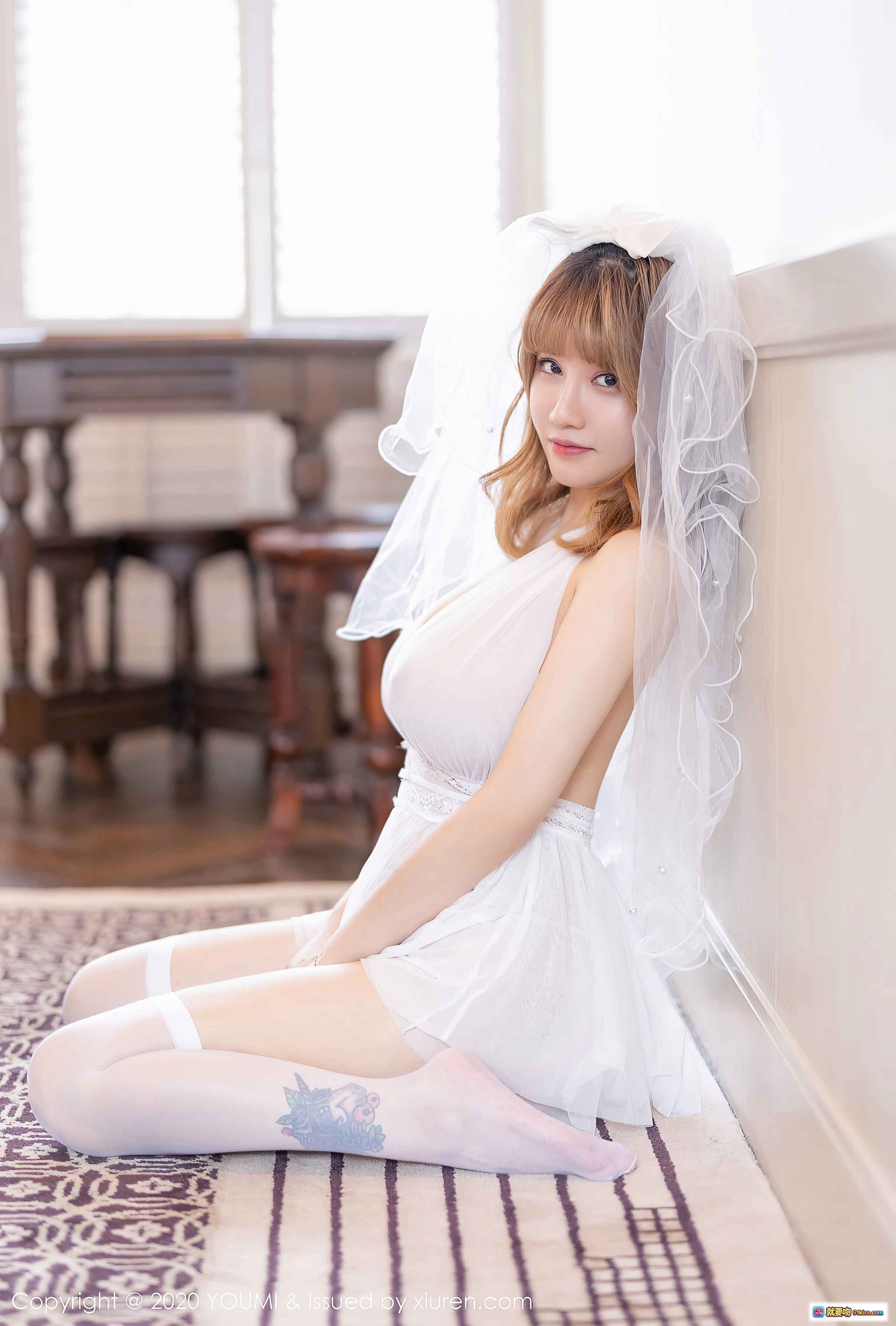 图片[3] - 周大萌白色婚纱内衣写真｜透明薄纱深V连衣裙+过膝白丝袜+高跟鞋｜YOUMI尤蜜荟2020.11.05 VOL.552 - 就要吻