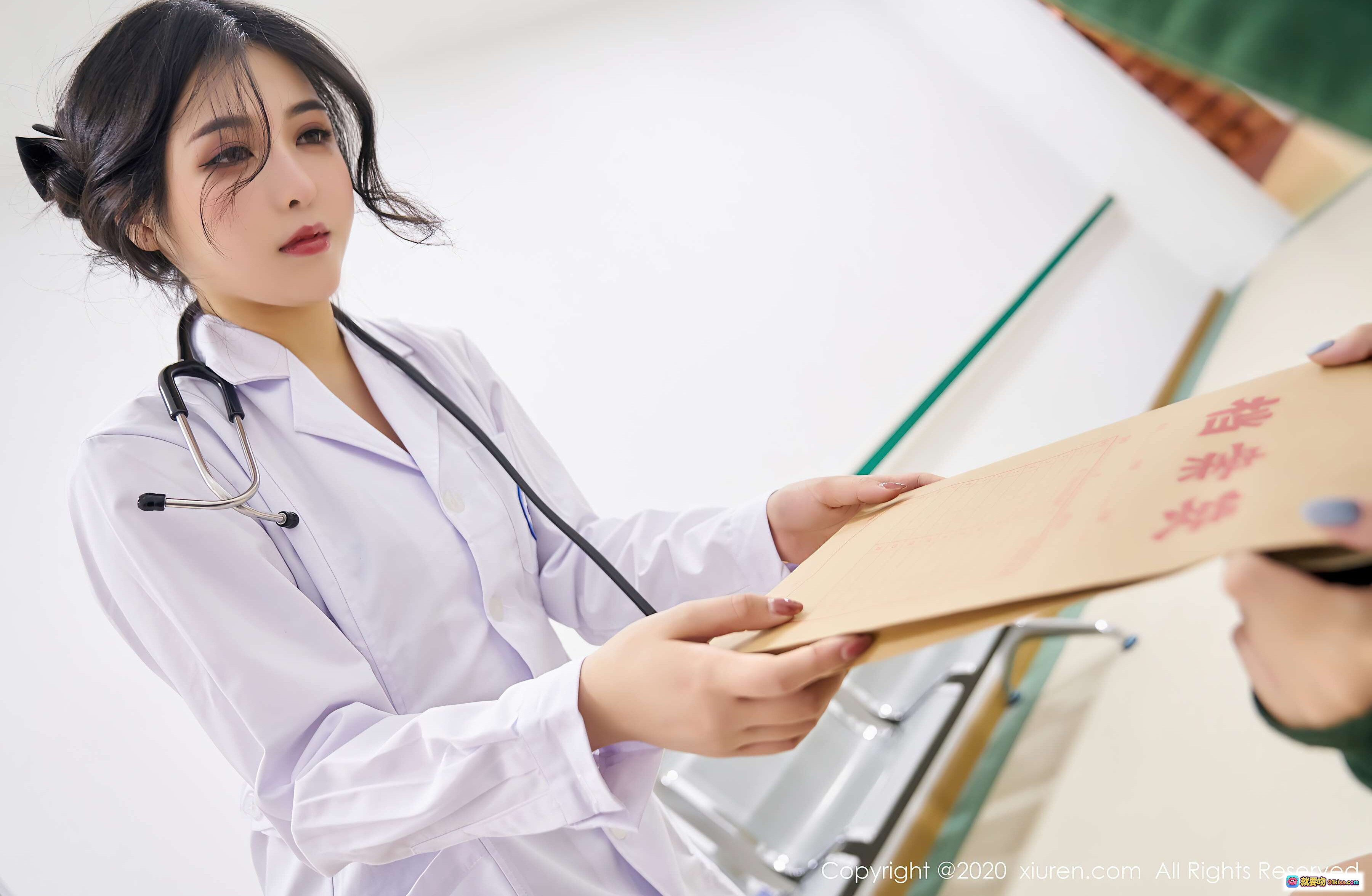 图片[7] - 韩静安医生写真 | 白大褂护士造型 | 医院场景拍摄 | 秀人网2020高清图集 - 就要吻