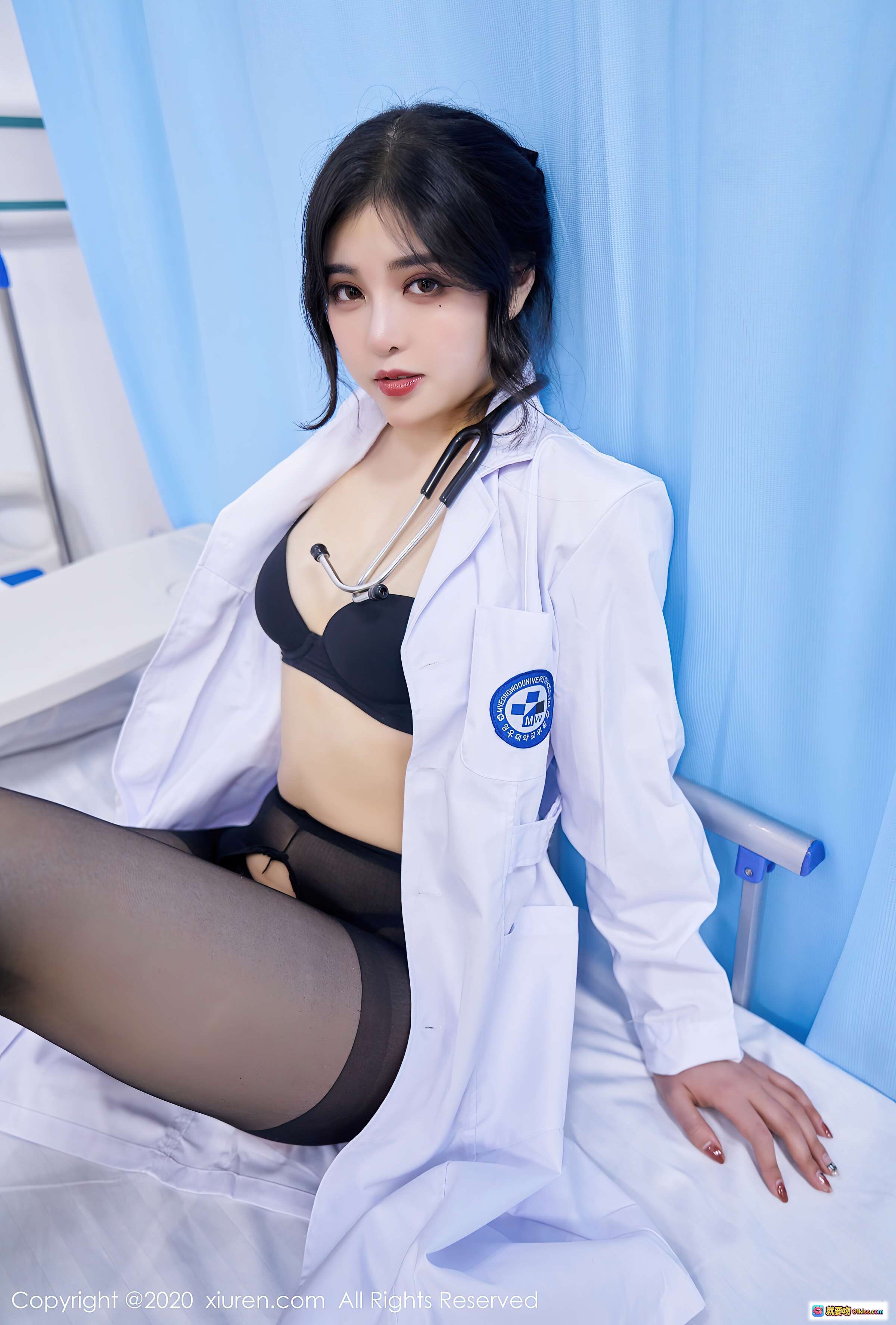 图片[9] - 韩静安医生写真 | 白大褂护士造型 | 医院场景拍摄 | 秀人网2020高清图集 - 就要吻