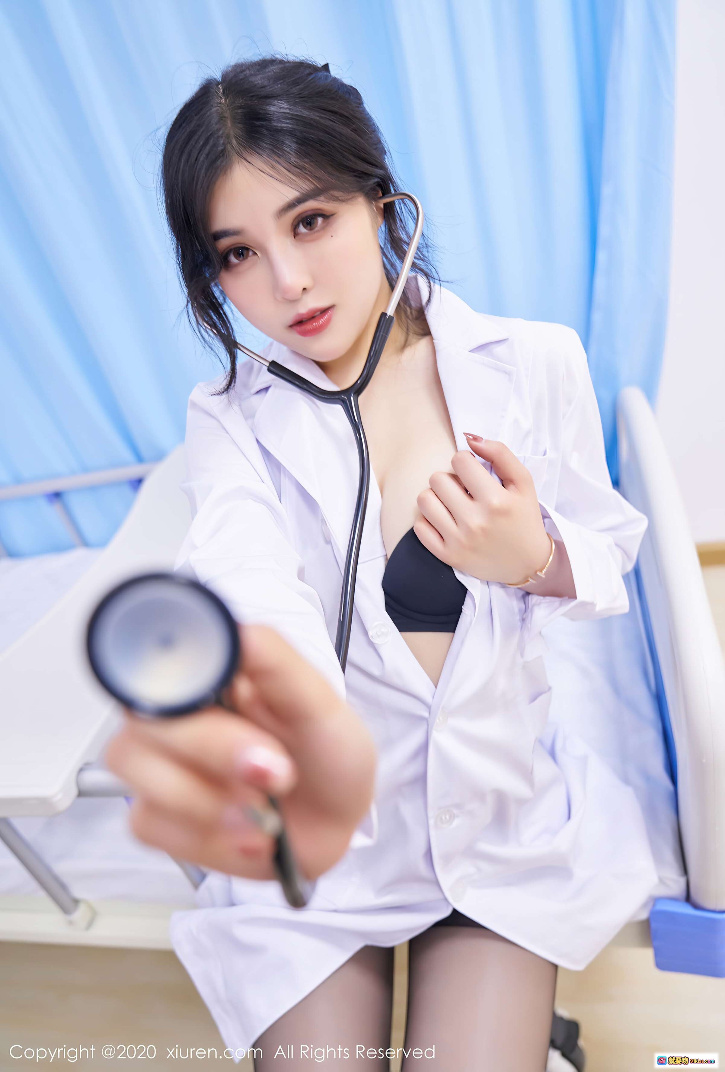 图片[5] - 韩静安医生写真 | 白大褂护士造型 | 医院场景拍摄 | 秀人网2020高清图集 - 就要吻