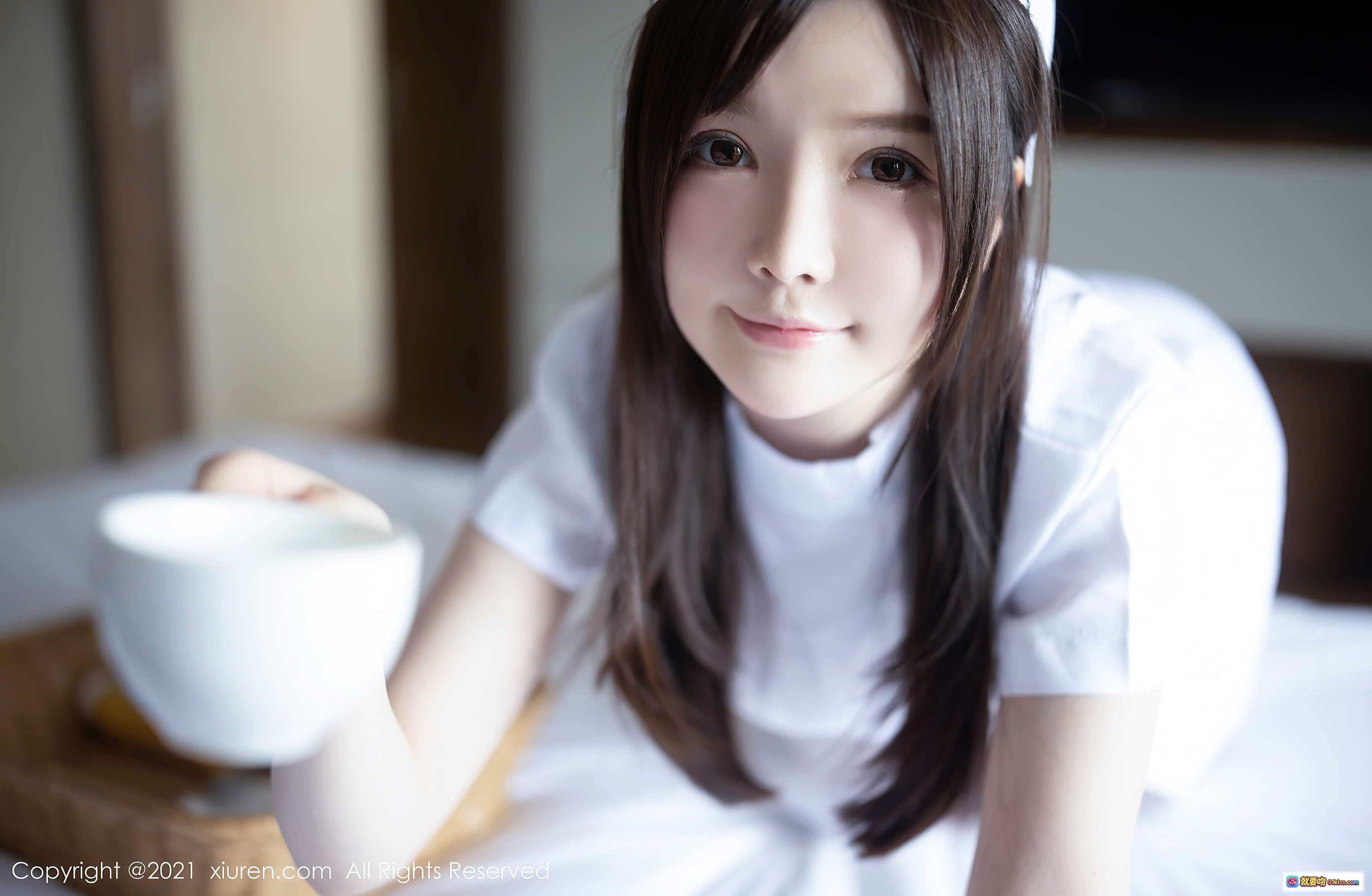 图片[3] - 糯美子护士装写真｜白色制服+丝袜高跟+门边回眸｜秀人网VOL.3114高清图集 - 就要吻