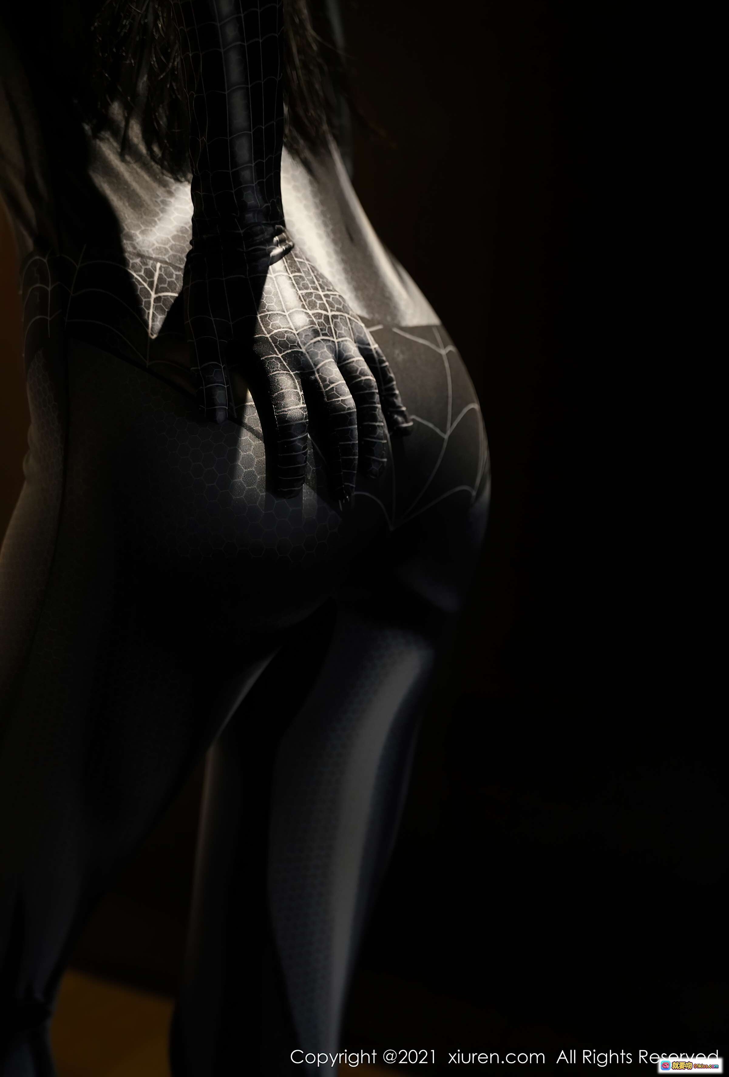 图片[7] - 葛征184cm高挑身材穿黑银蛛网紧身衣室内写真_秀人网2021.03.24 VOL.3237 - 就要吻