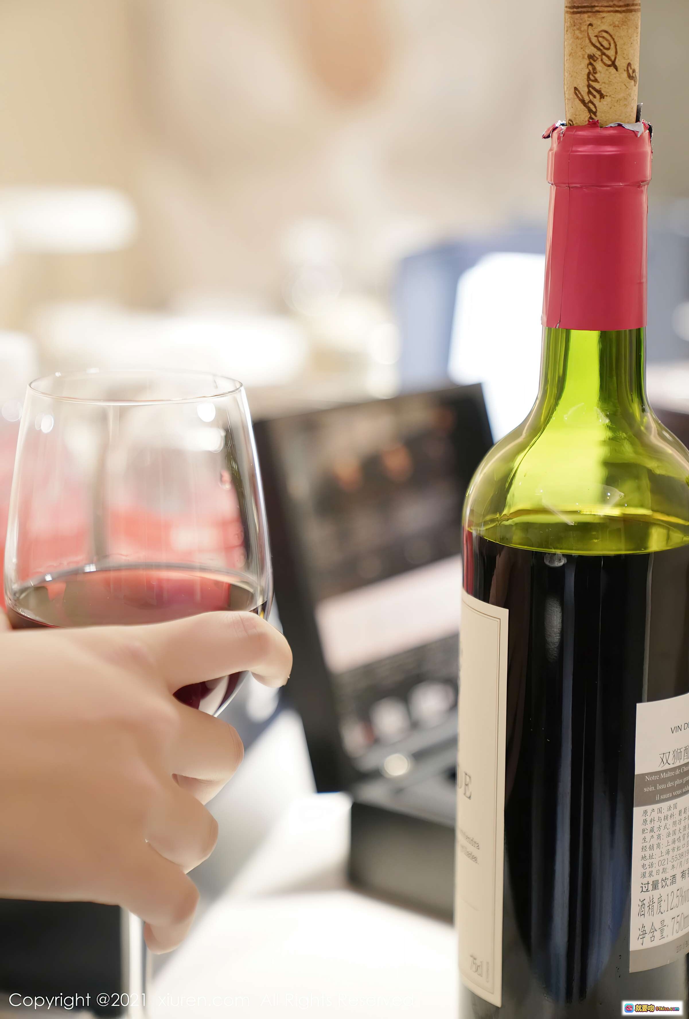 图片[9] - 萌奈子白衬衫深V职场写真｜秀人网2021.03.04 VOL.3164｜优雅办公桌电话场景｜高清59图 - 就要吻