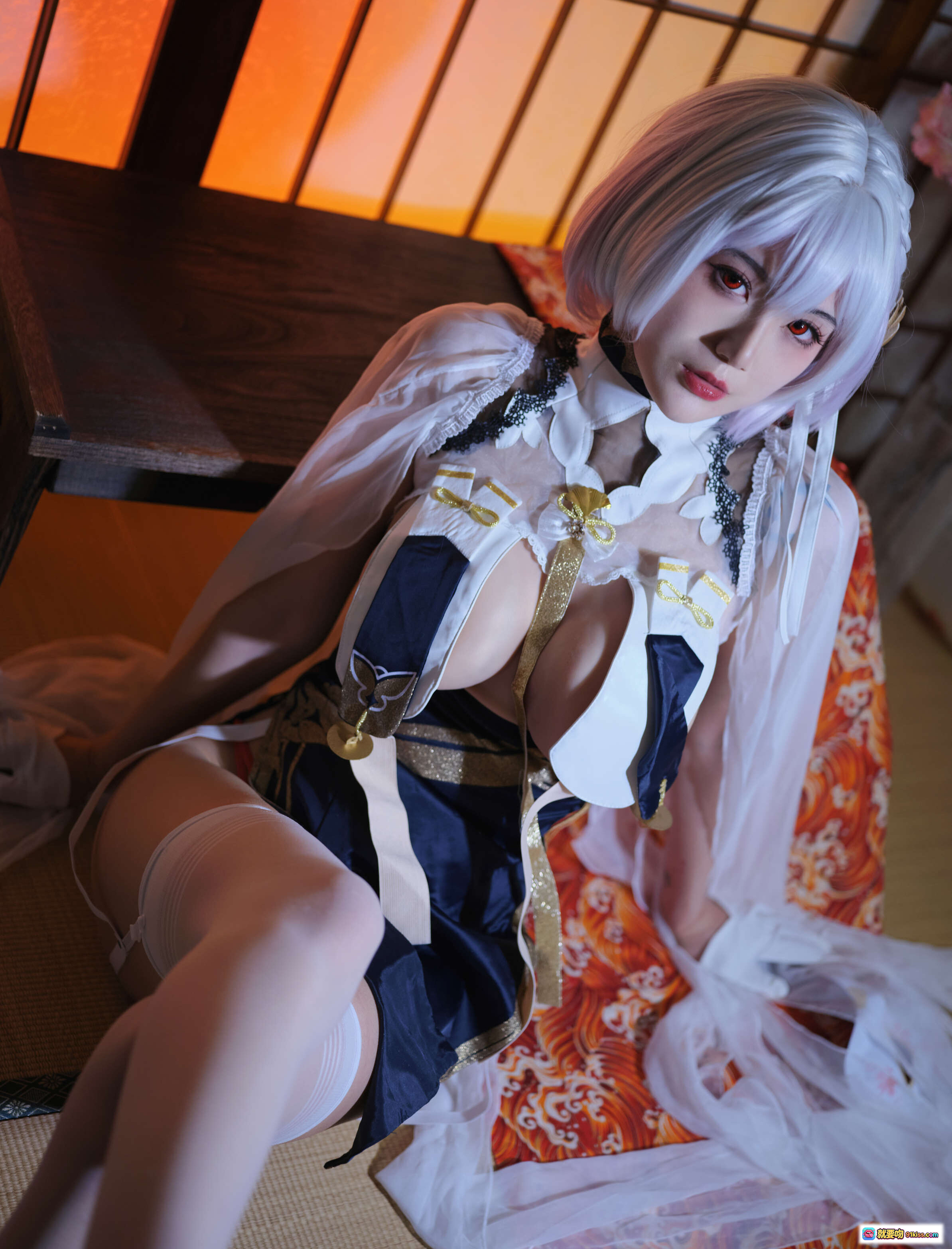 图片[2] - 一米八大梨子NO.010天狼星cos写真 | 白发少女和风场景 | 日式榻榻米樱花背景 | 优雅蕾丝服饰 | 24P高清图集 - 就要吻