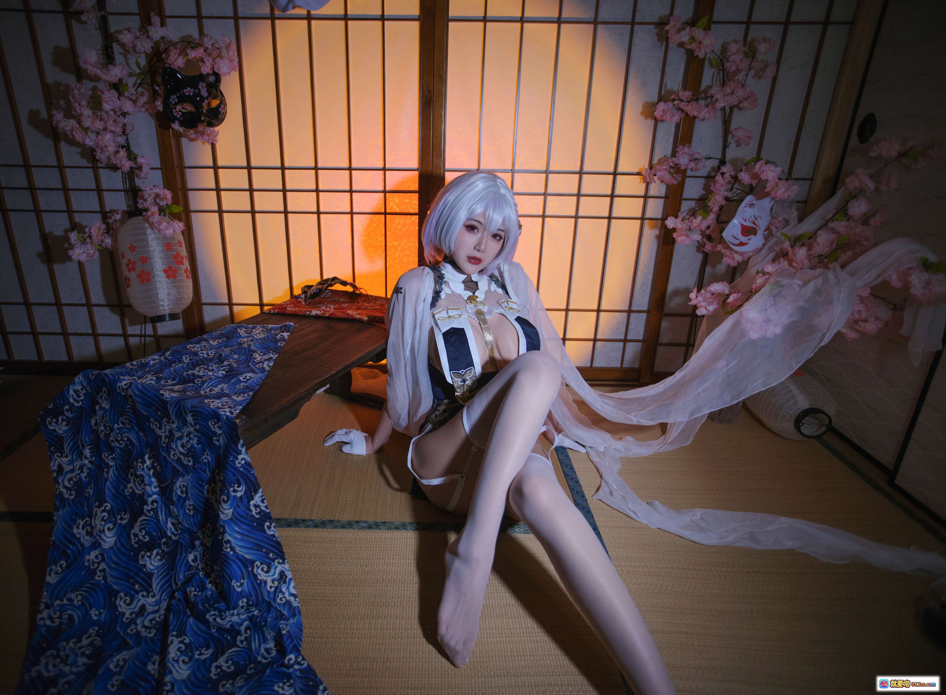 图片[8] - 一米八大梨子NO.010天狼星cos写真 | 白发少女和风场景 | 日式榻榻米樱花背景 | 优雅蕾丝服饰 | 24P高清图集 - 就要吻