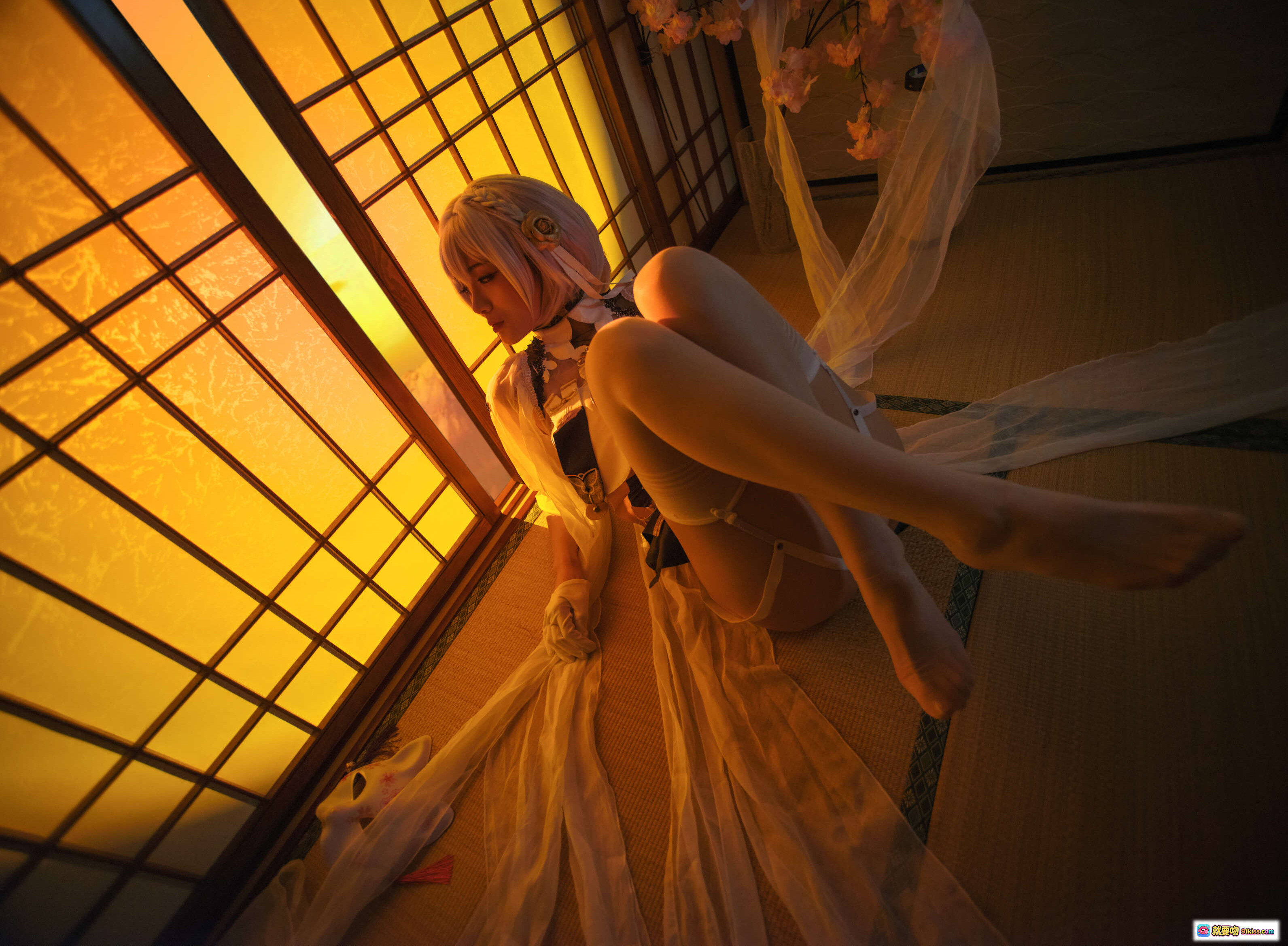 图片[10] - 一米八大梨子NO.010天狼星cos写真 | 白发少女和风场景 | 日式榻榻米樱花背景 | 优雅蕾丝服饰 | 24P高清图集 - 就要吻