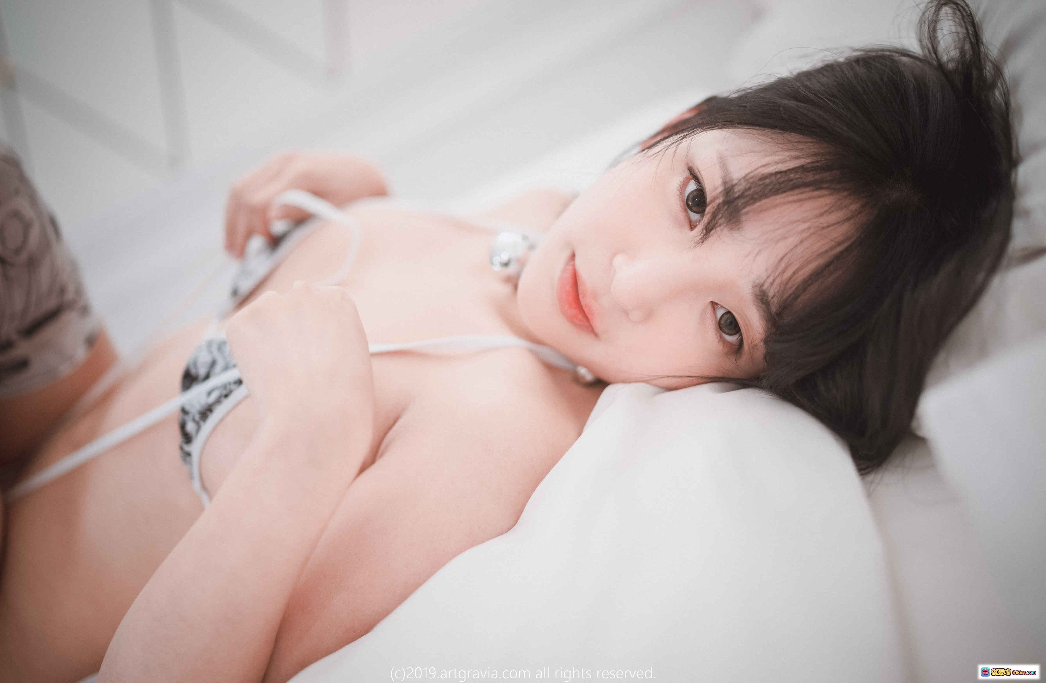 图片[5] - 姜仁卿NO.020 ARTGRAVIA_VOL123 蓝白女仆装性感写真 猫耳发饰蕾丝内裤条纹袜 沙发慵懒姿势私房美臀摄影 - 就要吻