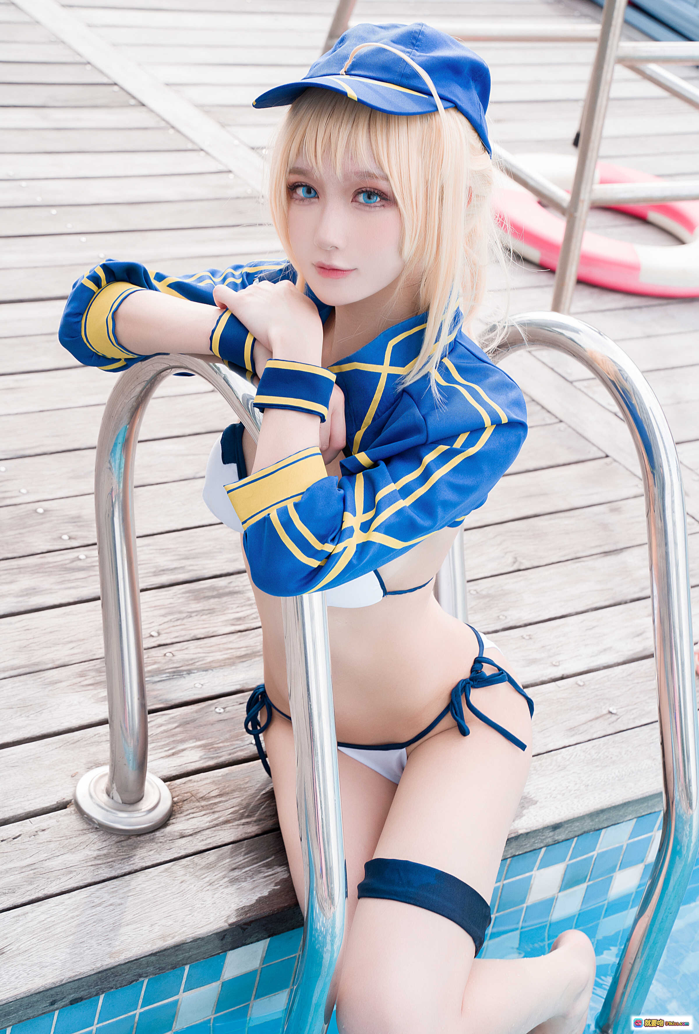 图片[10] - 阿包兔娘NO.023谜之女主角X毛水着Cosplay蓝黄制服比基尼户外写真25P高清美图 - 就要吻