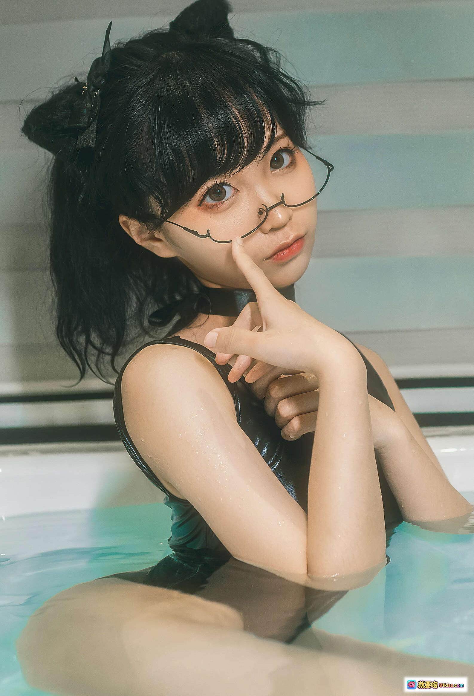 图片[3] - 蠢沫沫NO.032死库水写真｜黑泳衣水下美腿特写｜浴室泡澡性感姿态｜高清42P大图合集 - 就要吻