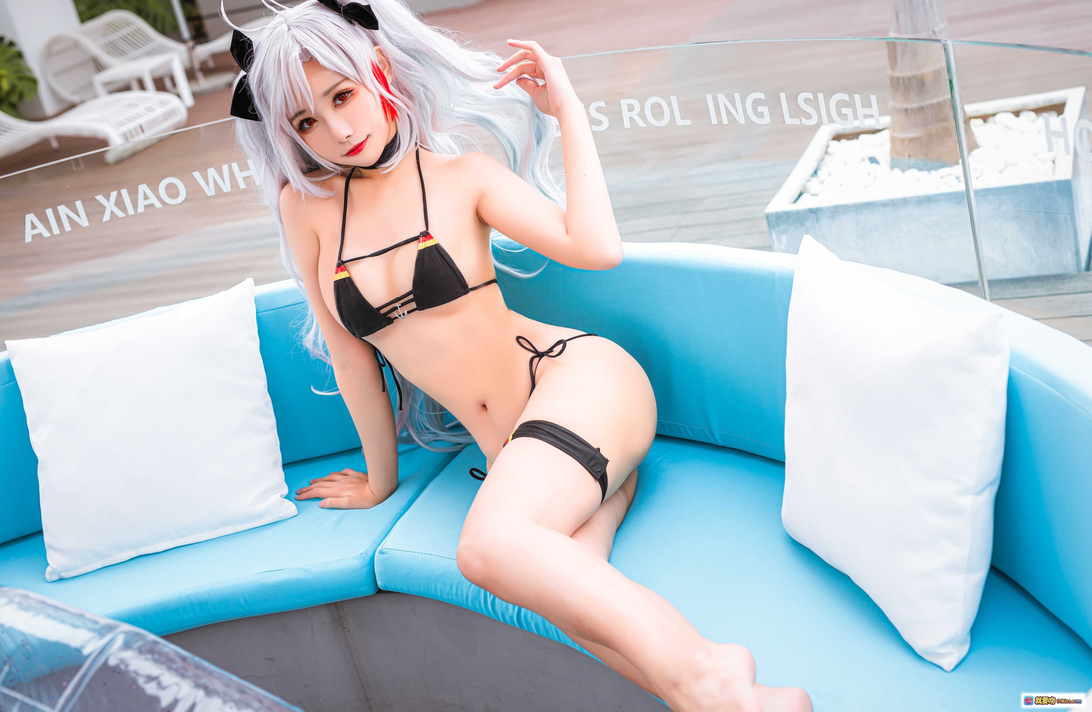 图片[3] - Momoko葵葵 NO.022 欧根泳池写真｜银发猫耳比基尼少女｜透明浮圈水边美拍｜夏日清凉COSPLAY造型 - 就要吻