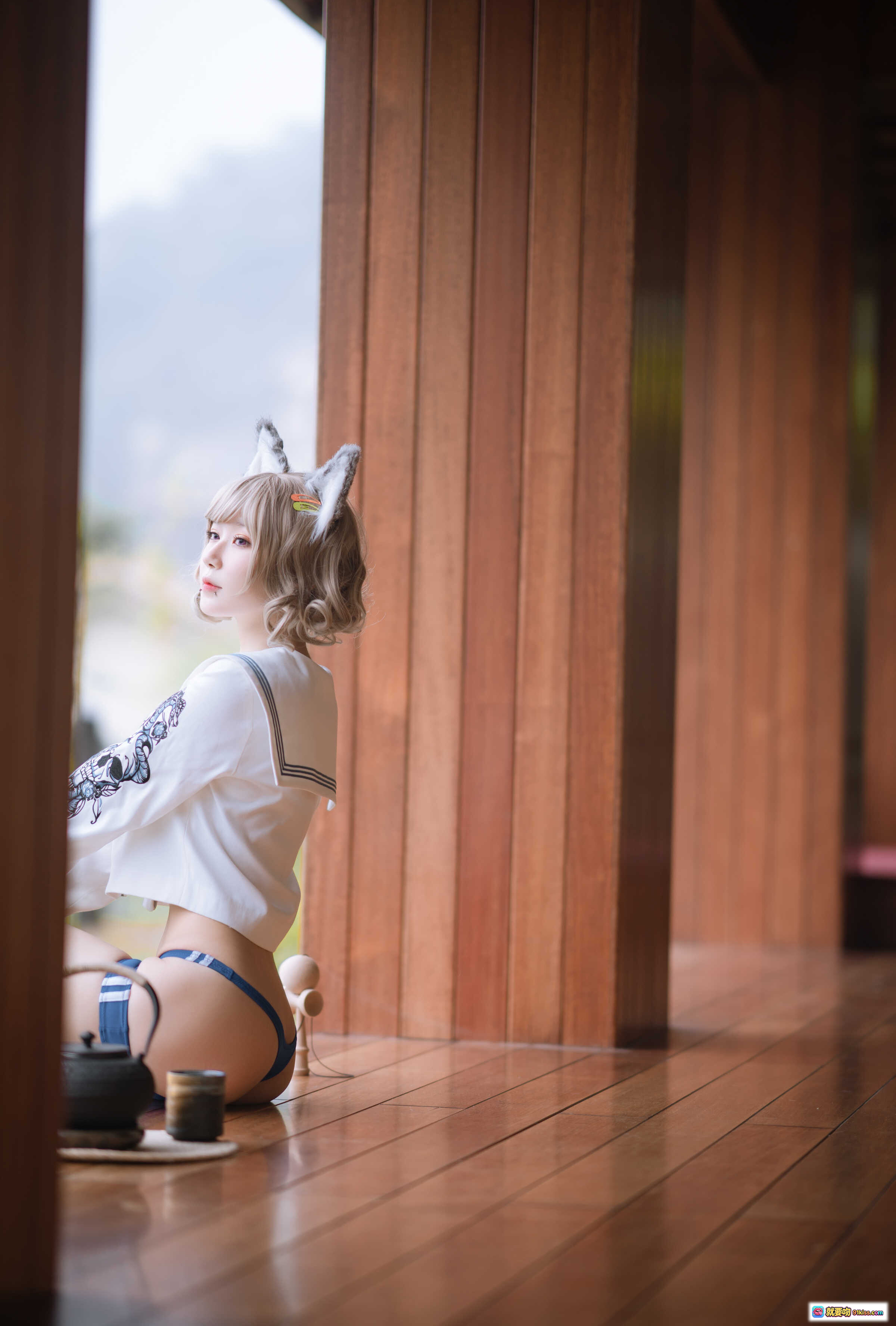 图片[8] - 阿包也是兔娘NO.019 X型体操服写真 30P高清美臀白袜日系少女风 木质背景私房摄影 - 就要吻