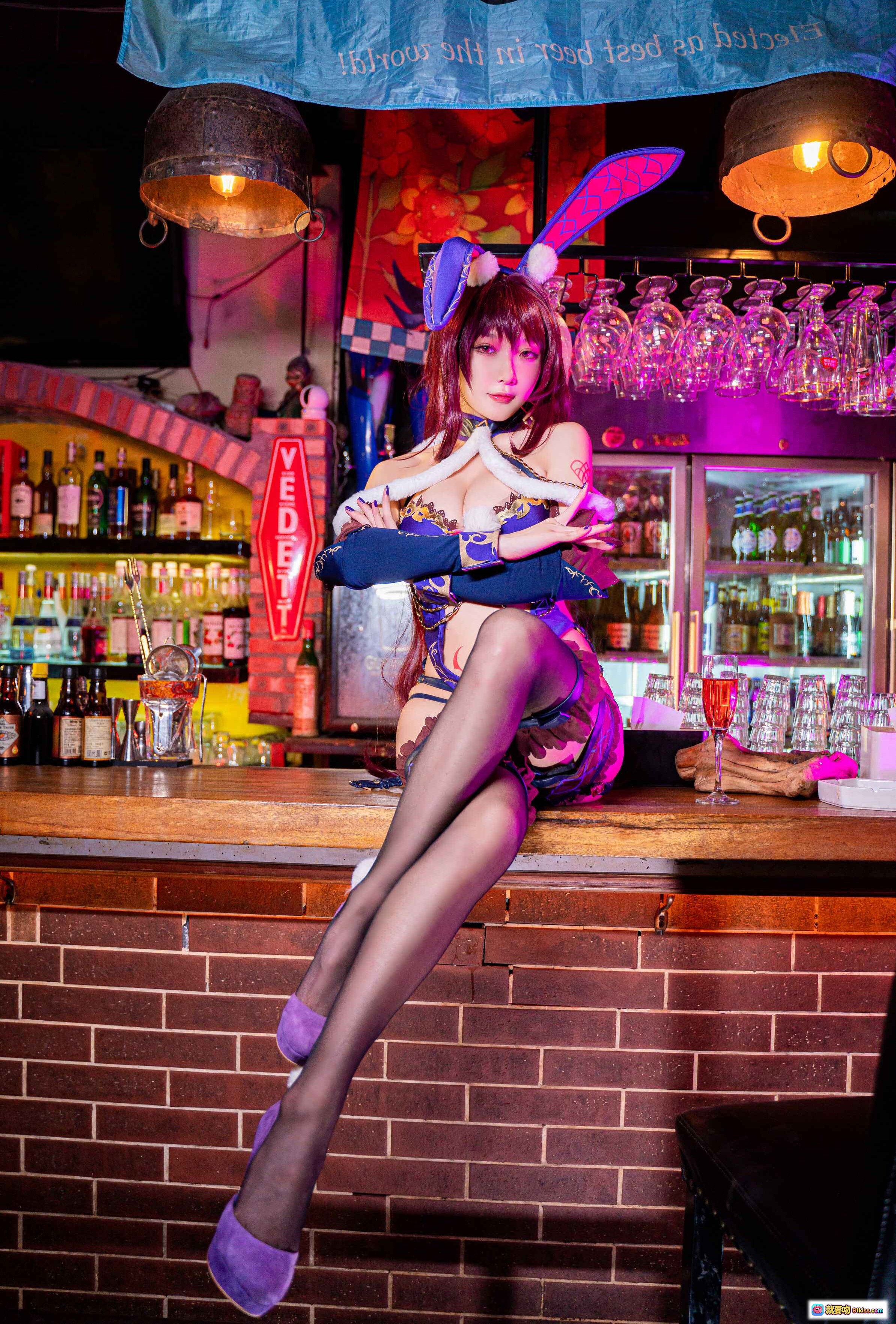 图片[5] - 阿包兔娘NO.026斯卡哈cosplay紫发兔耳女郎酒吧写真32P高清图集 - 就要吻