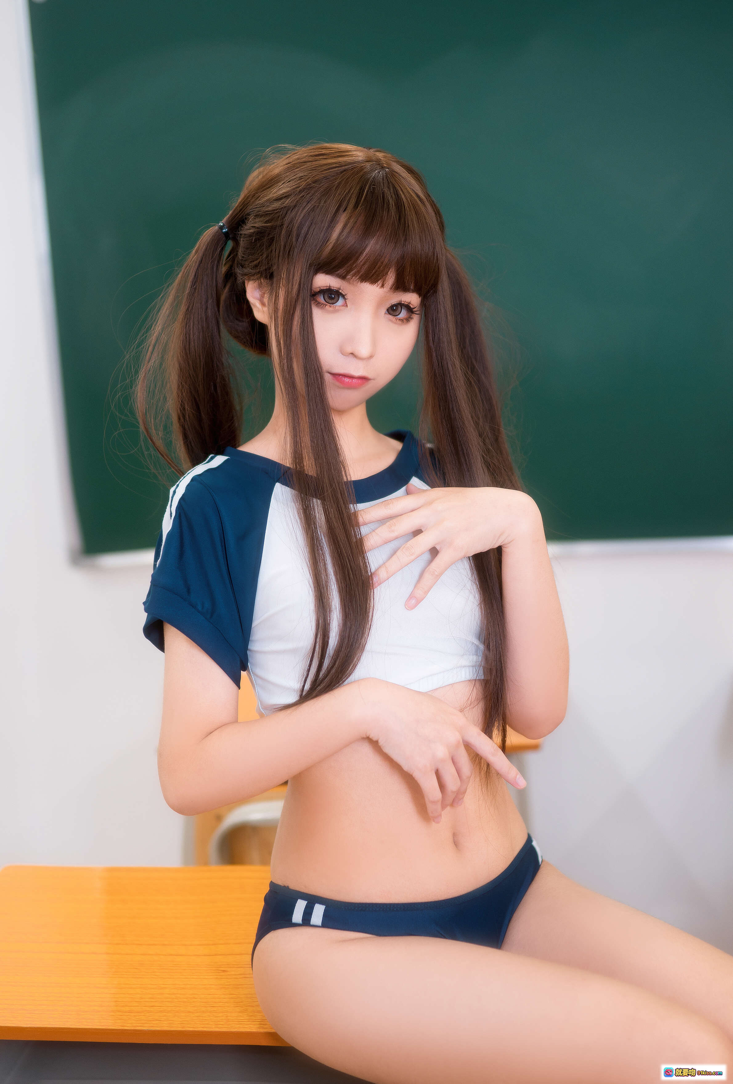 图片[10] - 蠢沫沫NO.023蓝体操服教室写真 40P高清美图 学院风双马尾少女 甜美性感校园风穿搭 - 就要吻
