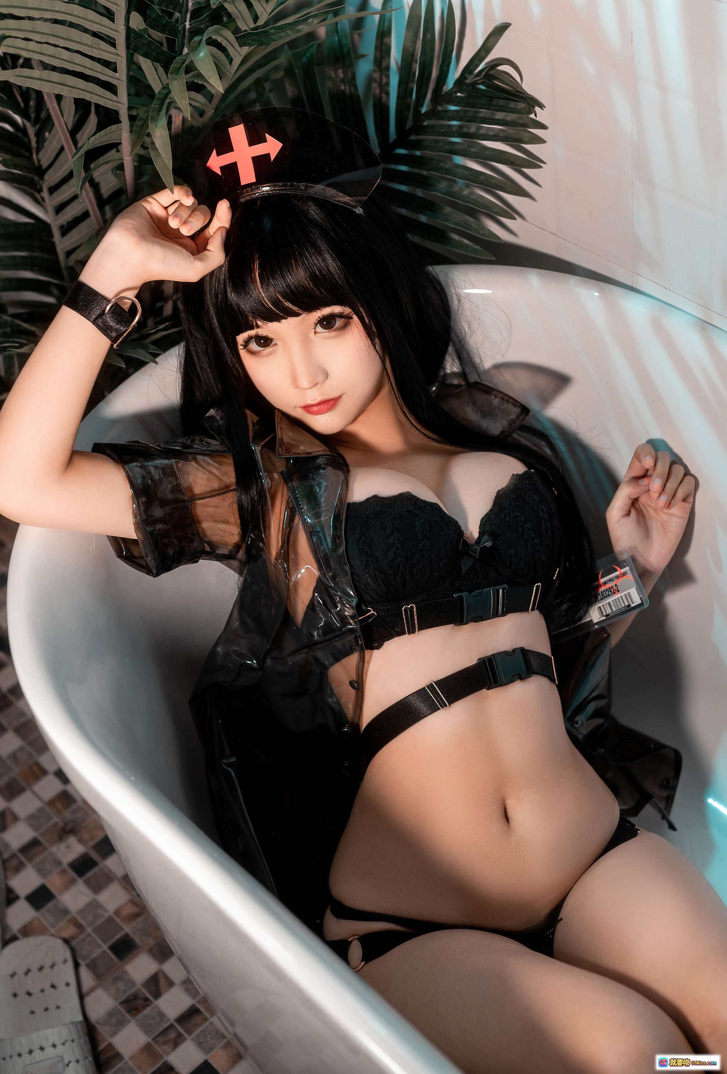 图片[9] - 蠢沫沫NO.114胶衣护士黑丝美臀写真40P高清图集 - 就要吻