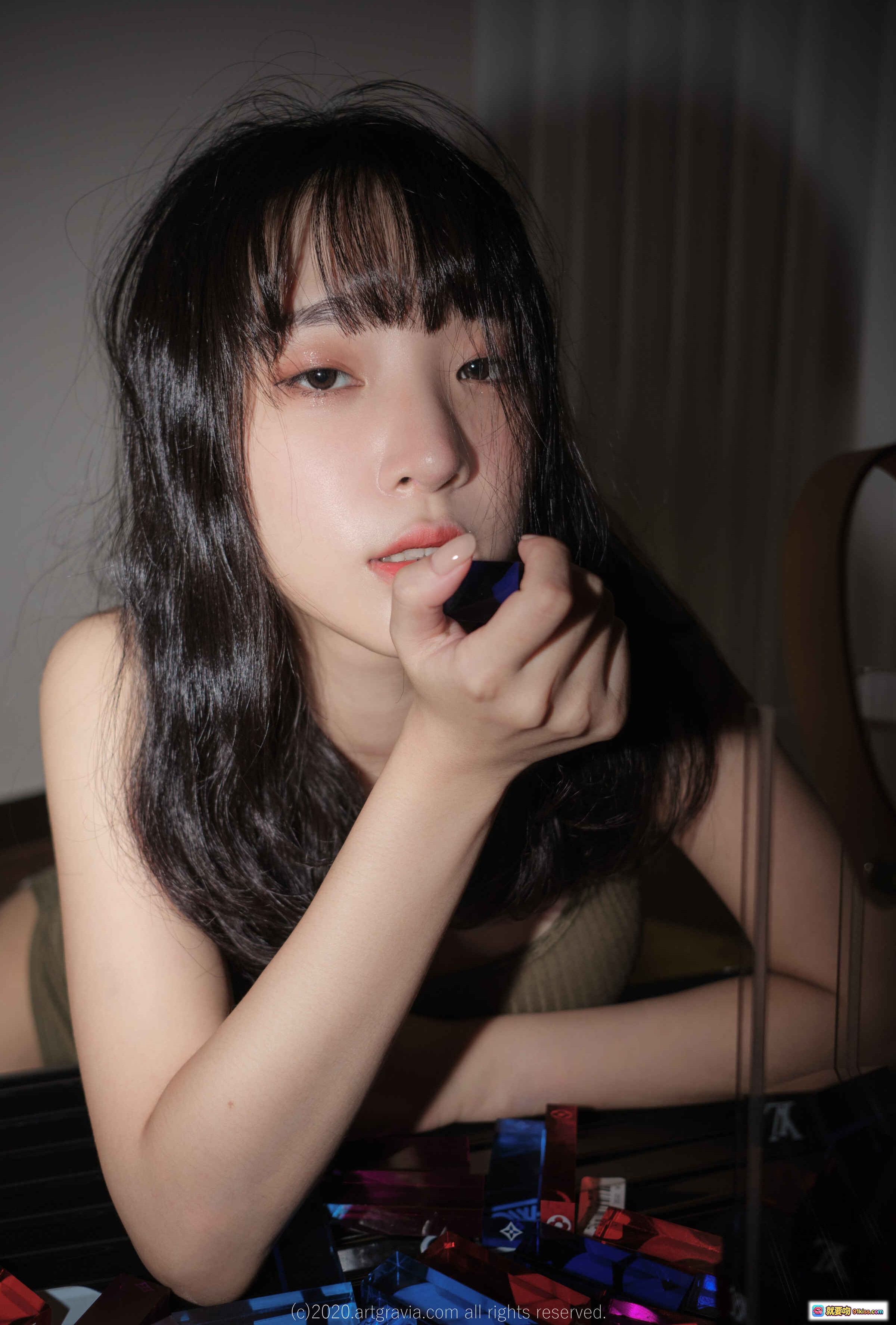 图片[5] - 姜仁卿NO.029 ARTGRAVIA_VOL190 白被窝慵懒少女写真 温柔眼神黑发特写 床上私房氛围感美图 - 就要吻