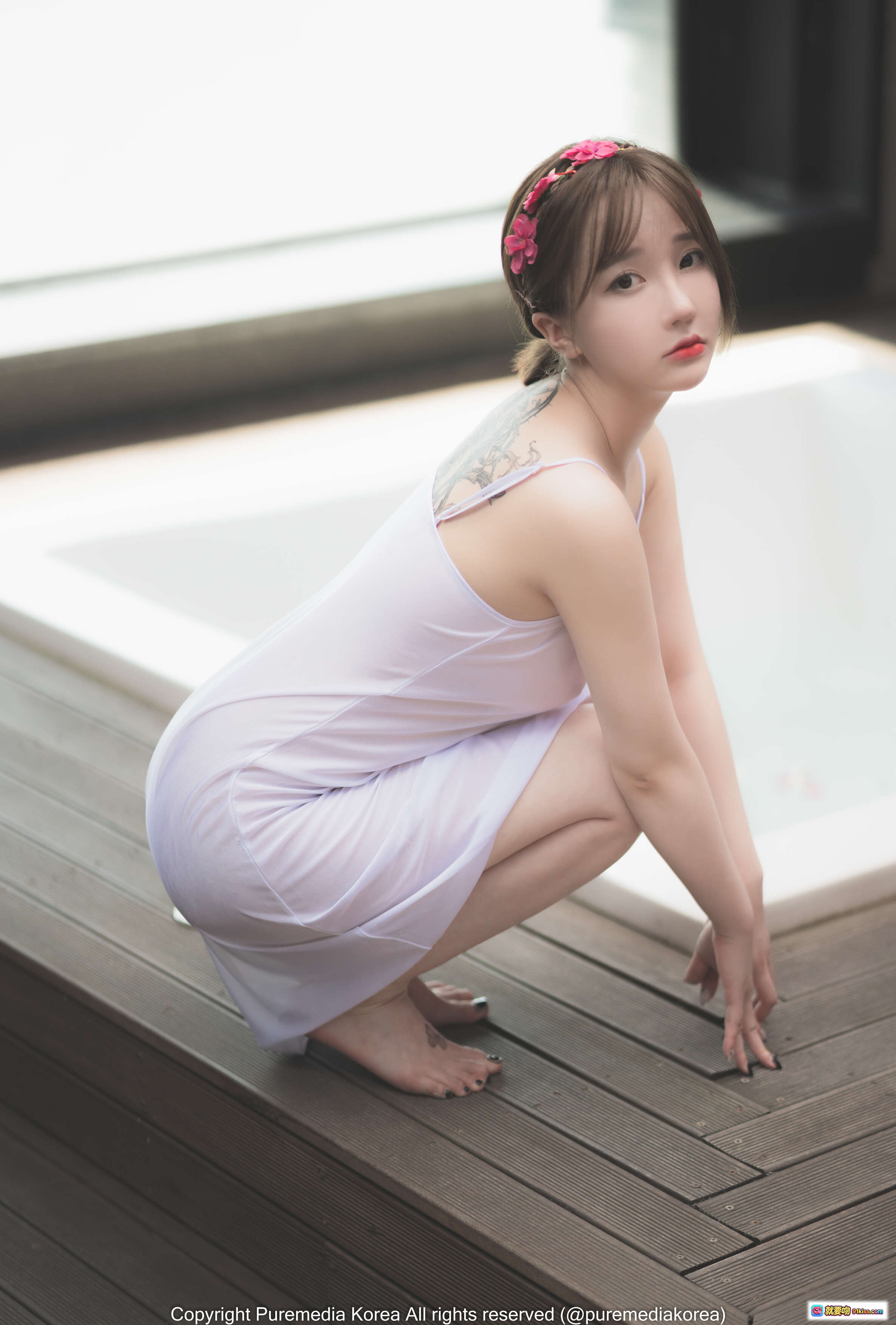 图片[5] - 孫樂樂020 Pure Media Vol.95 美腳紋身黑甲油床照寫真特寫 - 就要吻