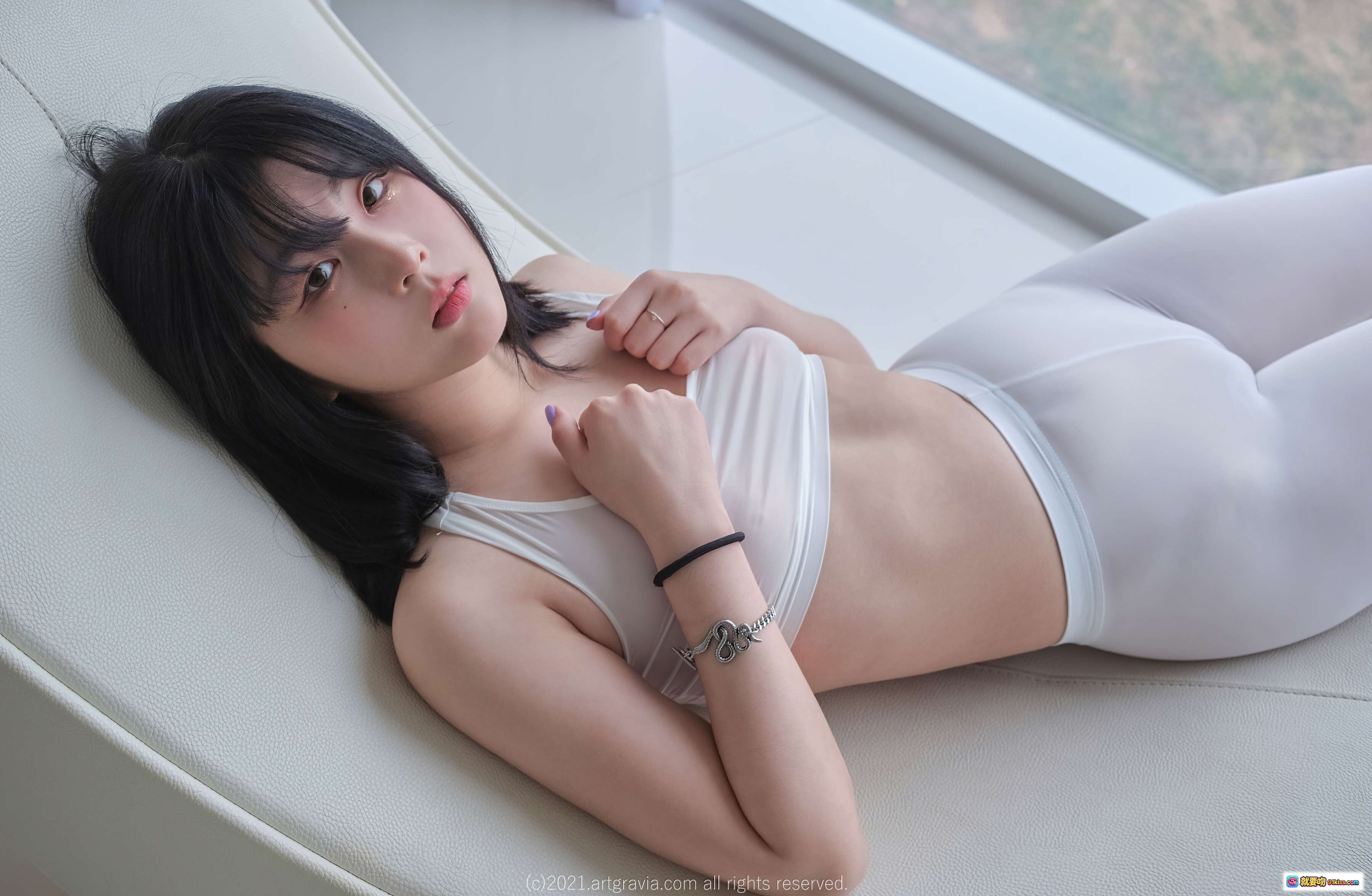 图片[3] - 韩国妹子Isabella ARTGRAVIA_VOL295 双马尾眼镜少女 黑色露肩泳装 性感写真 时尚美妆 粉色腮红 优雅坐姿 - 就要吻