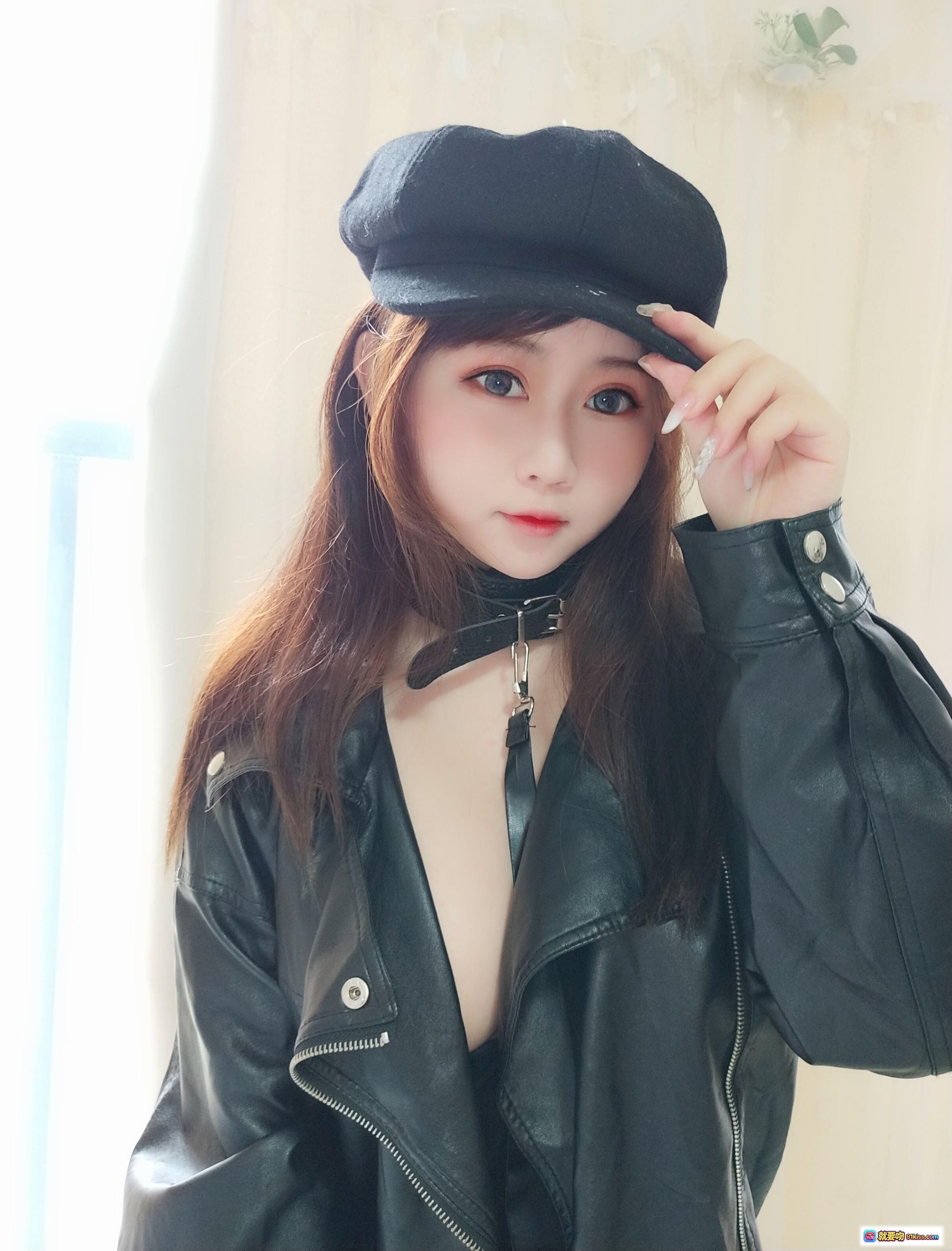 图片[3] - 依酱吖 NO.022 黑桃A 黑色蕾丝吊带内衣 性感写真 24P高清图集 甜美长发少女私房照 - 就要吻