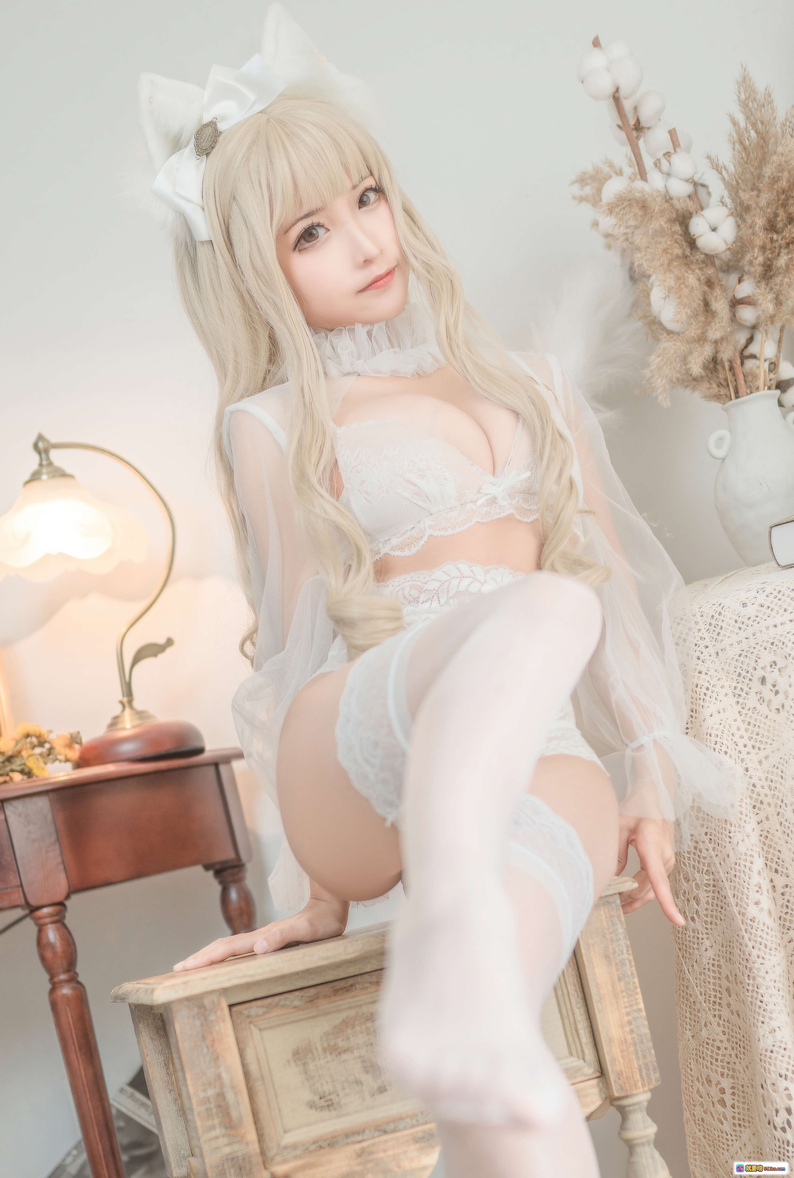 图片[5] - 蠢沫沫NO.058白猫写真集40P430MB高清美腿丝袜特写柔光浴室场景少女风摄影 - 就要吻