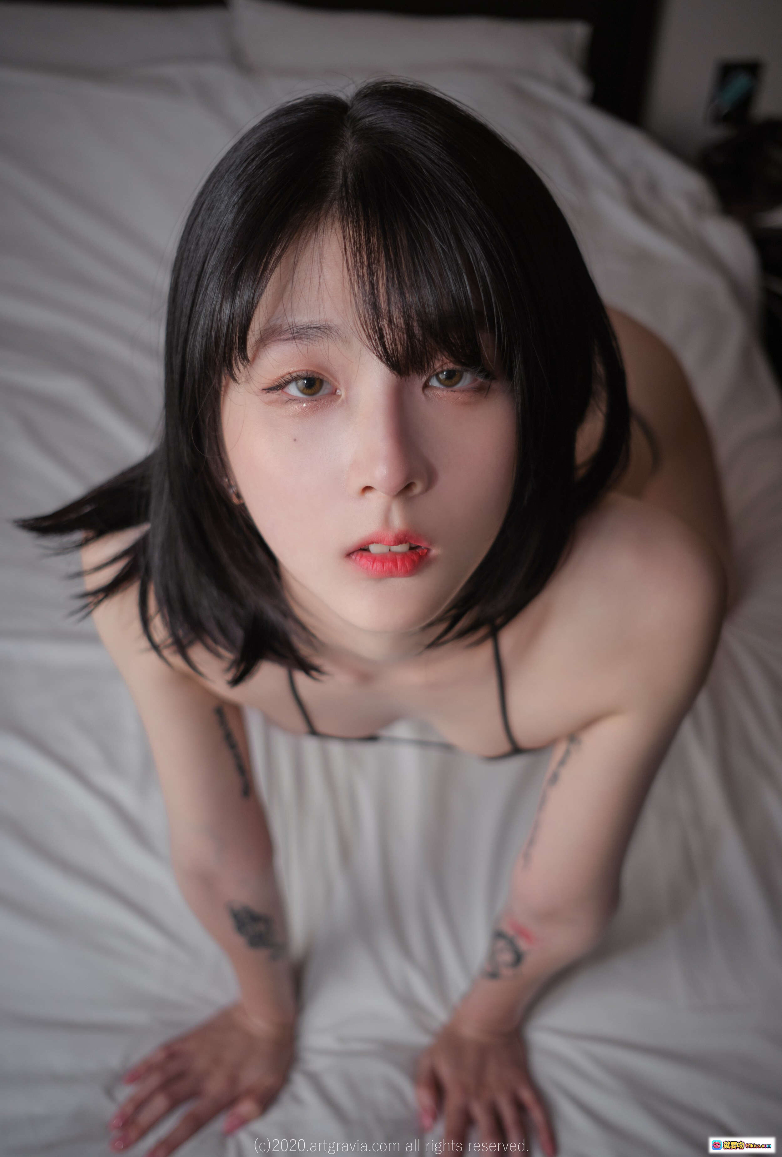 图片[8] - 韩国妹子Isabella ARTGRAVIA_VOL181 美臀私房写真 床上性感姿态 自然光拍摄 高清艺术摄影 - 就要吻