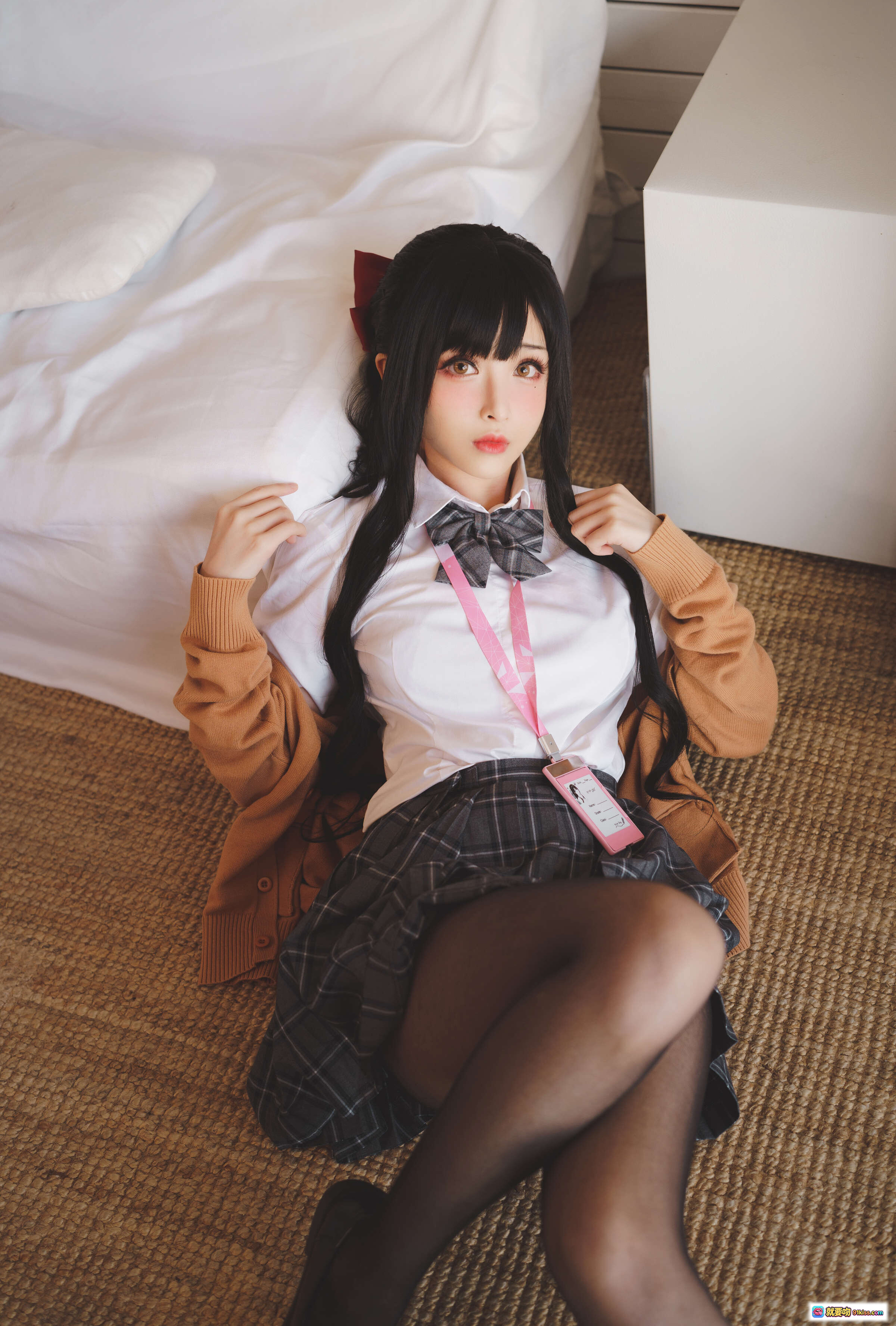 图片[7] - rioko凉凉子NO.055放课后学姐黑丝美腿写真 50P高清私房照 学院风格裙搭配丝袜诱惑 窗边长腿特写摄影 - 就要吻