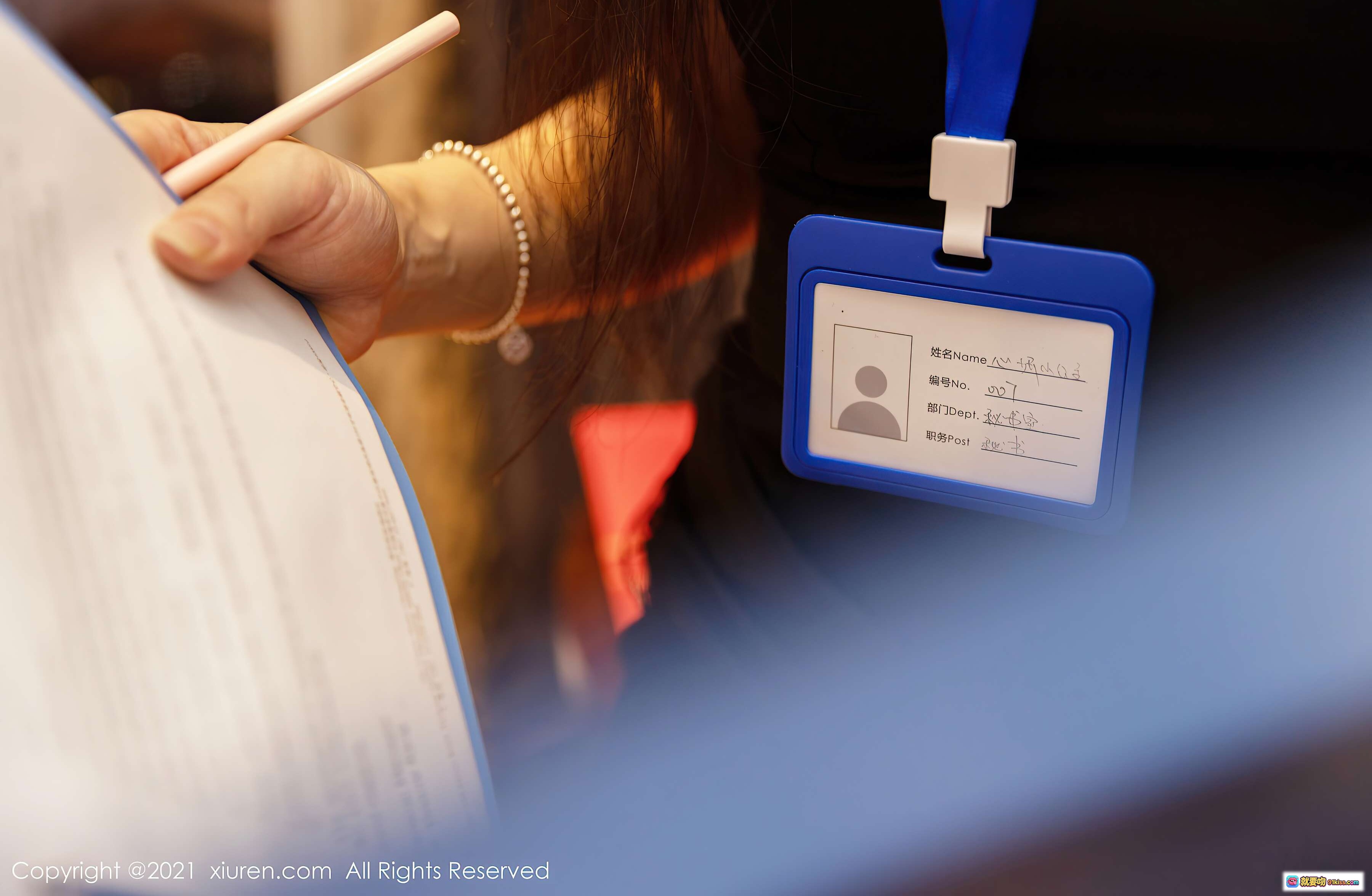 图片[8] - 心妍小公主黑裙丝袜高跟美腿写真｜秀人网2021.04.12 VOL.3294优雅室内私房照 - 就要吻