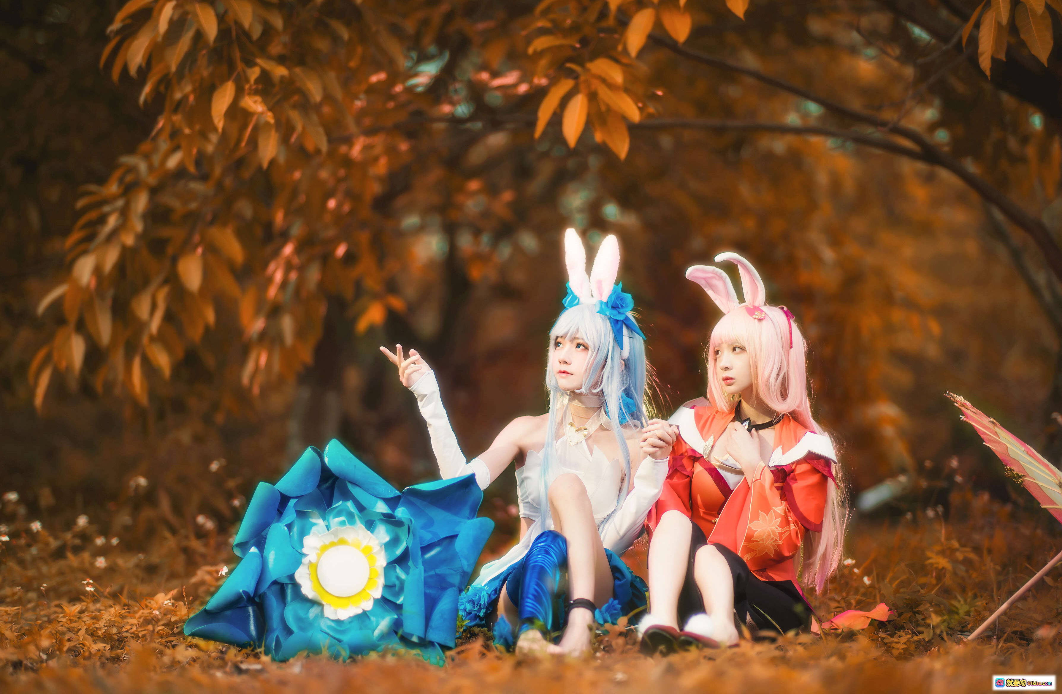 图片[8] - 疯喵ss×桜桃喵 双人公孙离cosplay 精美和风兔耳造型 草地日落场景 16P高清写真 - 就要吻