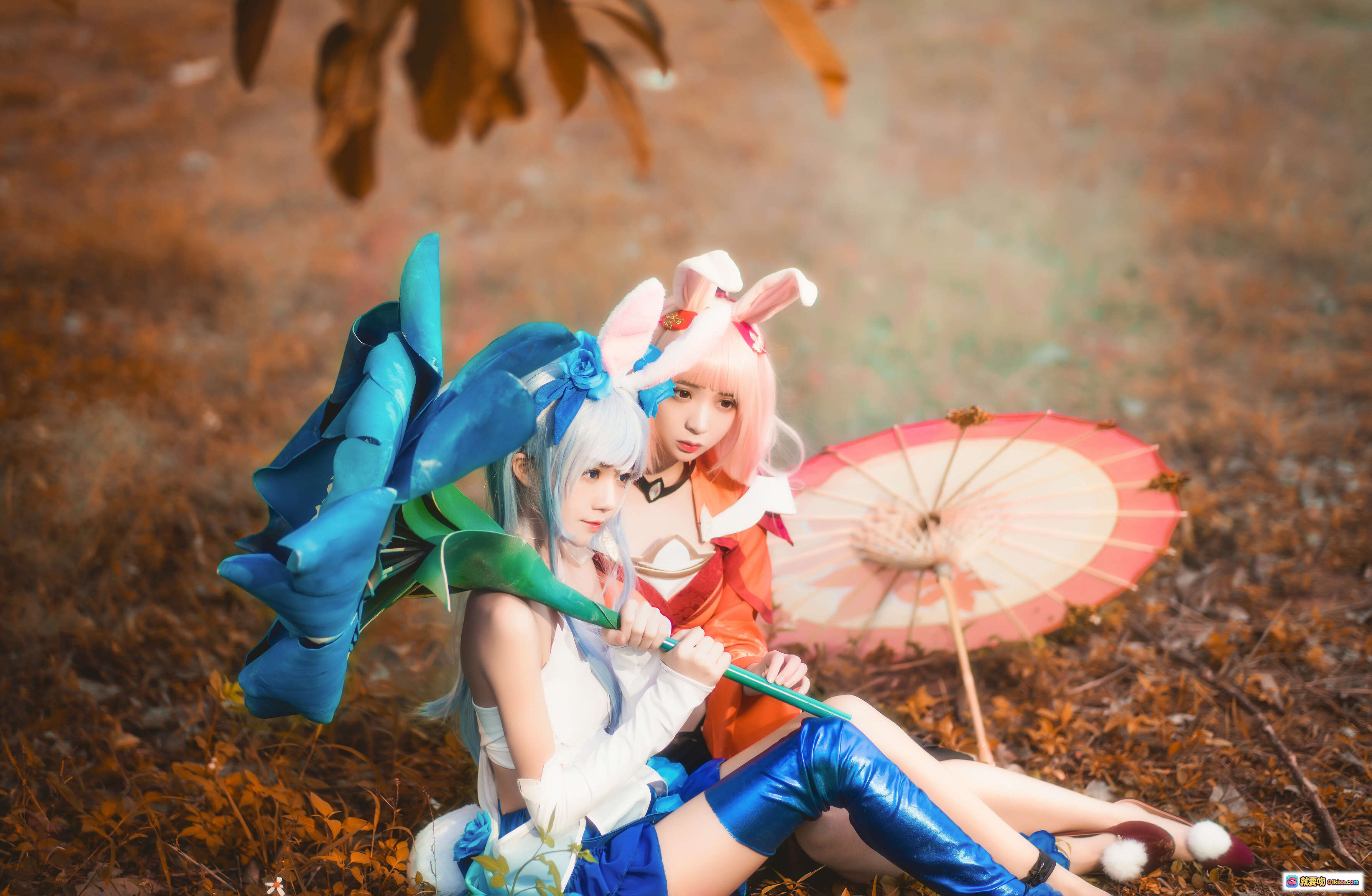 图片[9] - 疯喵ss×桜桃喵 双人公孙离cosplay 精美和风兔耳造型 草地日落场景 16P高清写真 - 就要吻