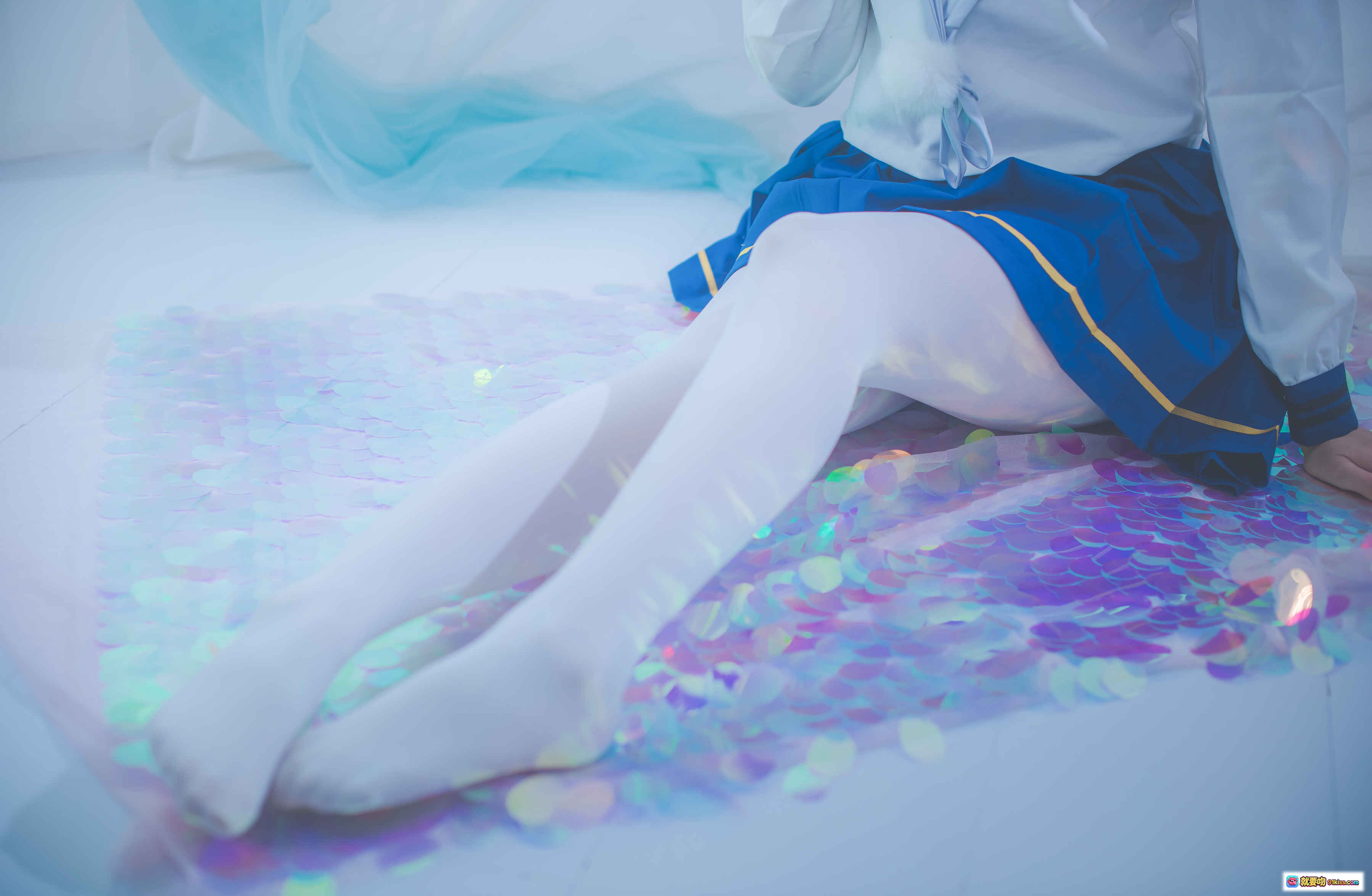 二佐Nisa NO.056 水手服写真 白丝美腿 闪耀光斑 蓝白制服 甜美少女风 高清17P 155MB - 就要吻