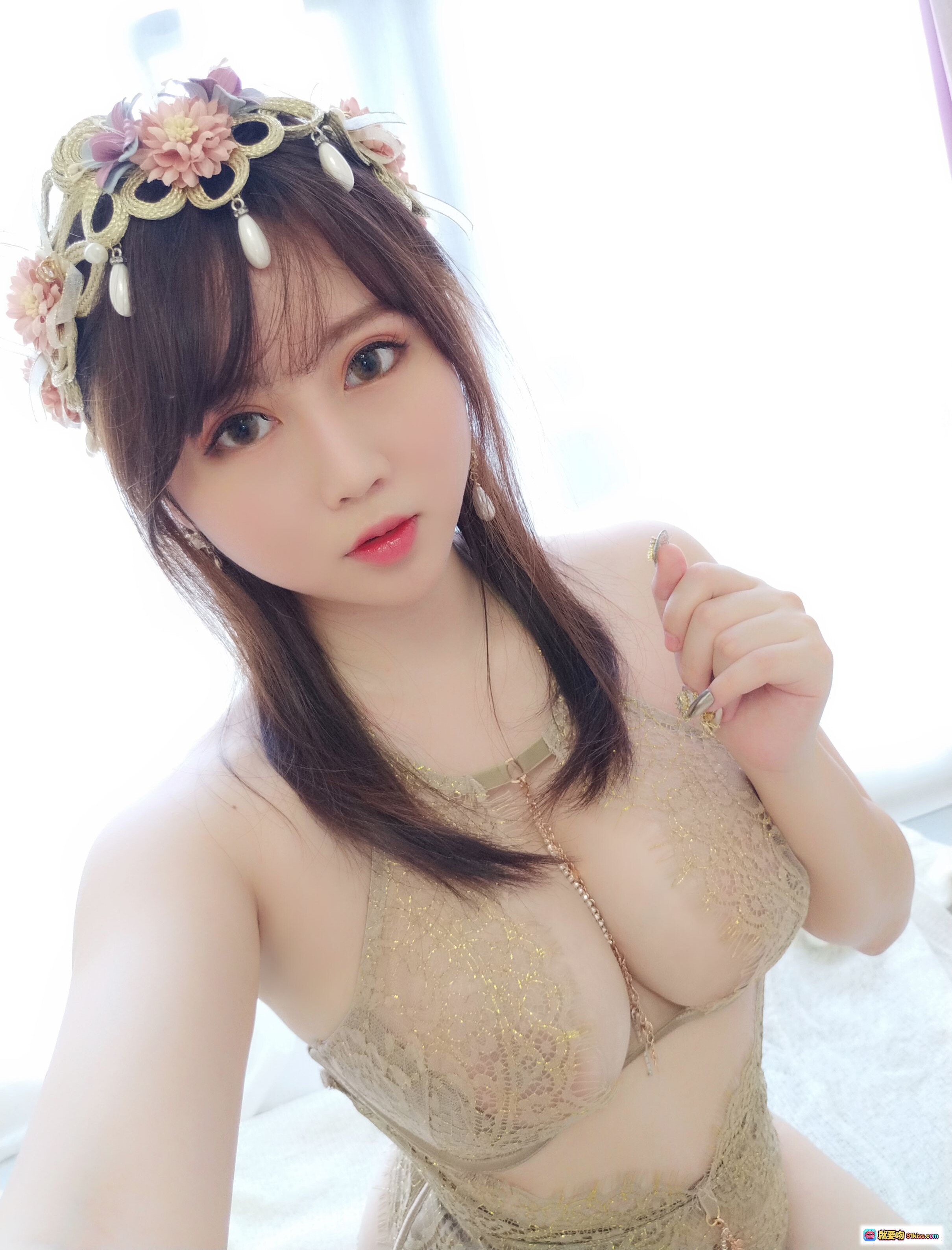 图片[2] - 依酱吖NO.009睡衣写真 24P42MB 蕾丝透视性感内衣 粉金链条装饰 私房美拍高清图集 - 就要吻