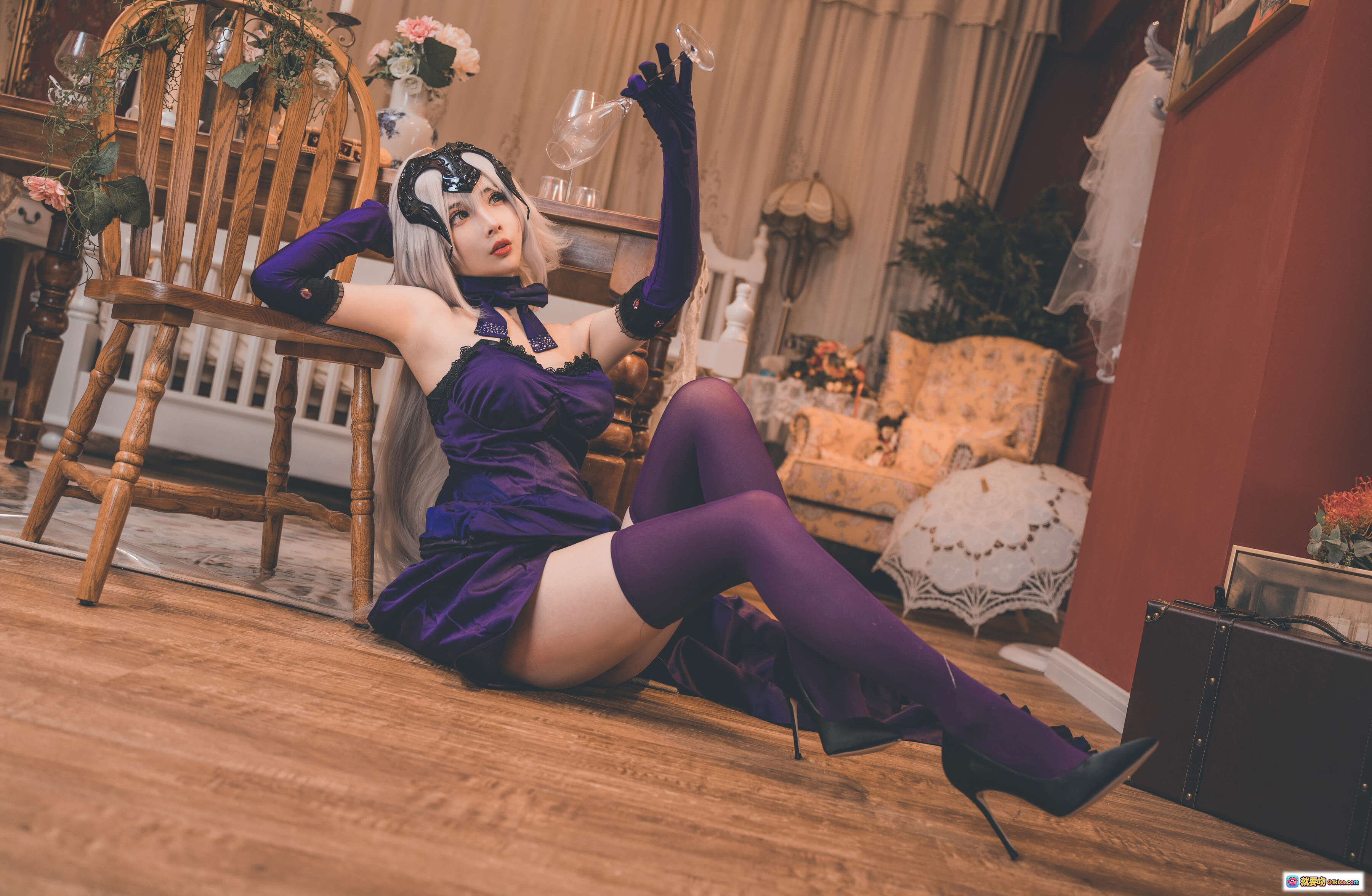 图片[8] - rioko凉凉子NO.046醉贞写真集｜紫色礼服高跟美腿室内复古风私房摄影29P - 就要吻