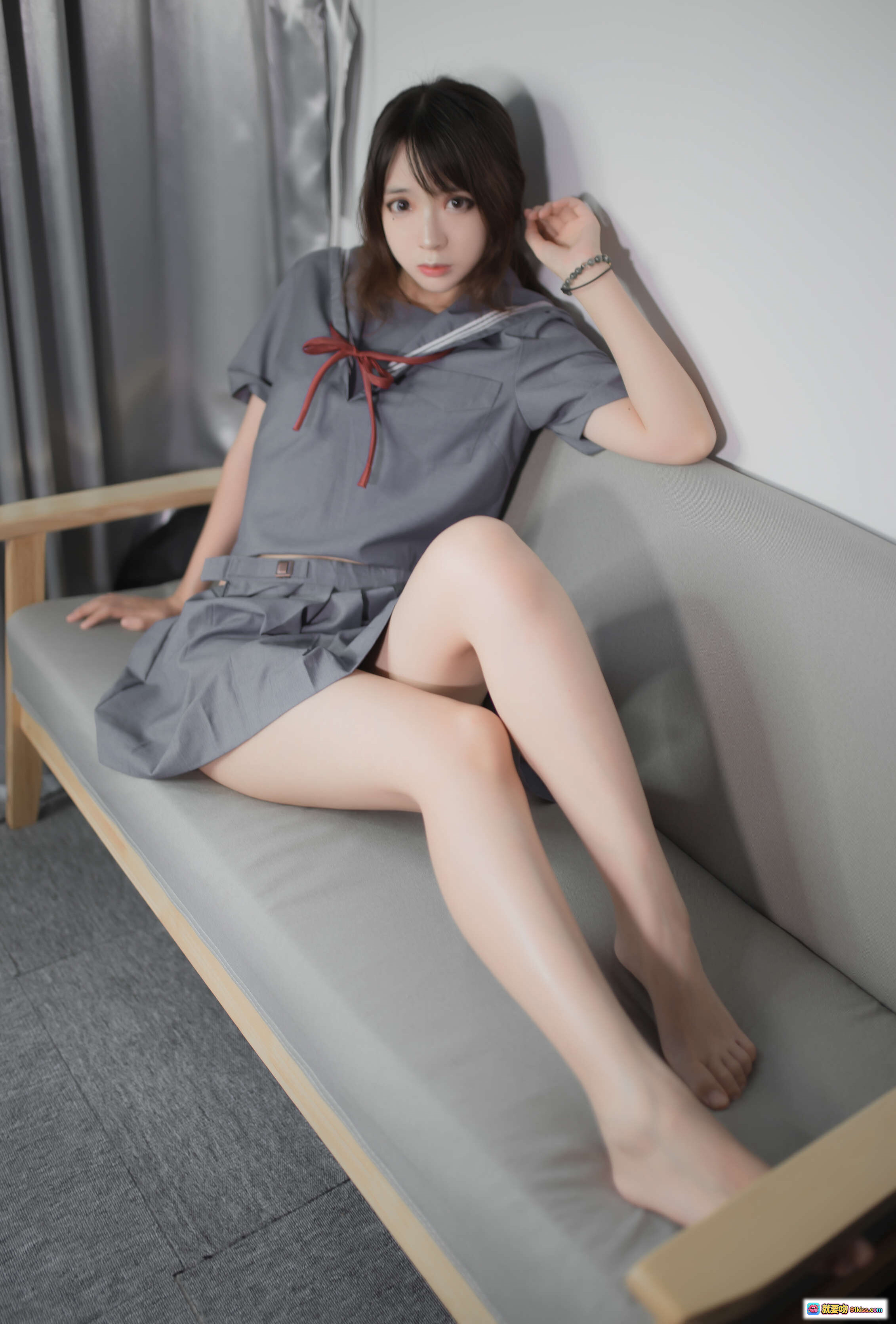 图片[10] - 疯猫ss NO.038 蓝灰JK制服美腿写真 29P高清图集 甜美少女沙发坐姿私房照 - 就要吻