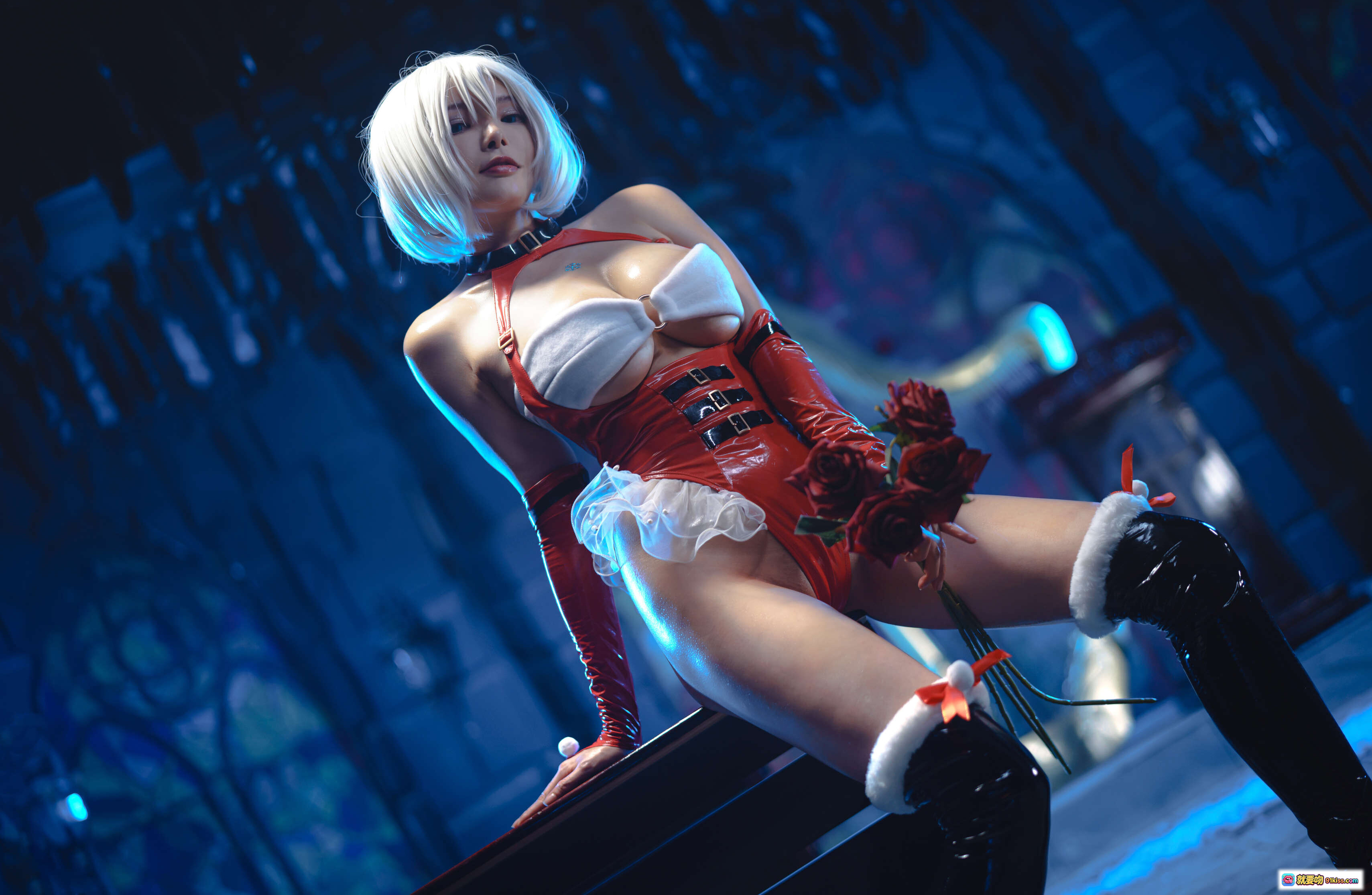 图片[10] - 秋和柯基NO.015暗黑圣诞童话写真 44P508MB 红色紧身衣 白纱裙 胸部装饰 性感诱惑 暗黑风 圣诞主题 高清摄影 - 就要吻