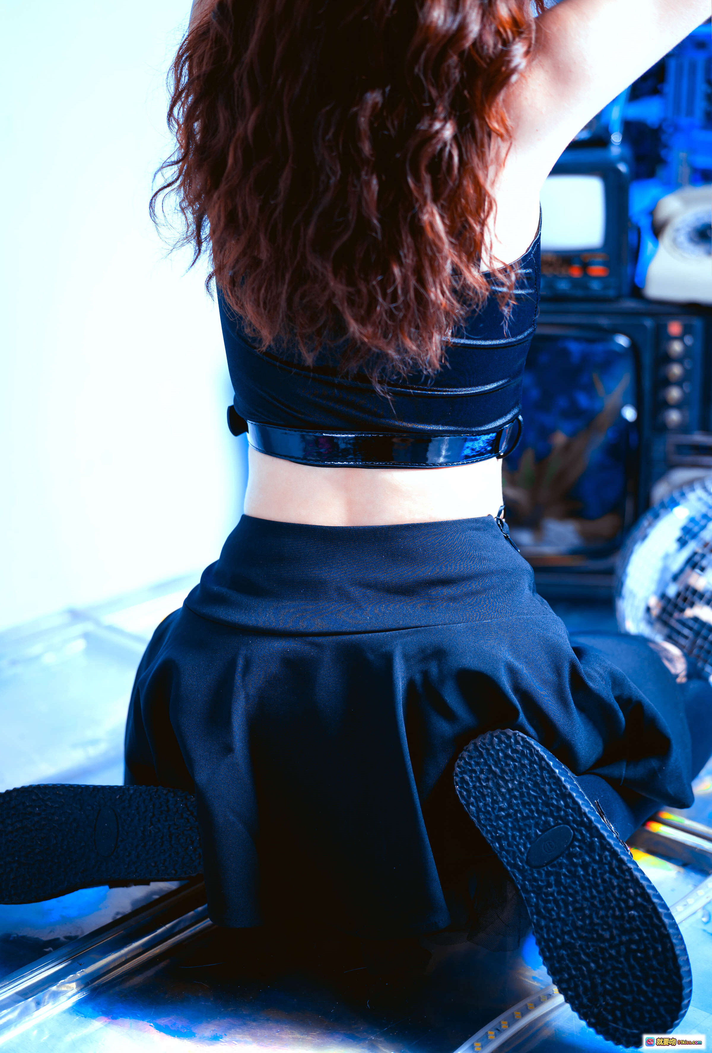 图片[4] - 疯猫ss NO.030 幻象蓝猫写真 28P 254MB 黑裙猫耳少女 蓝光氛围感 猫系甜酷风 高清摄影集 - 就要吻