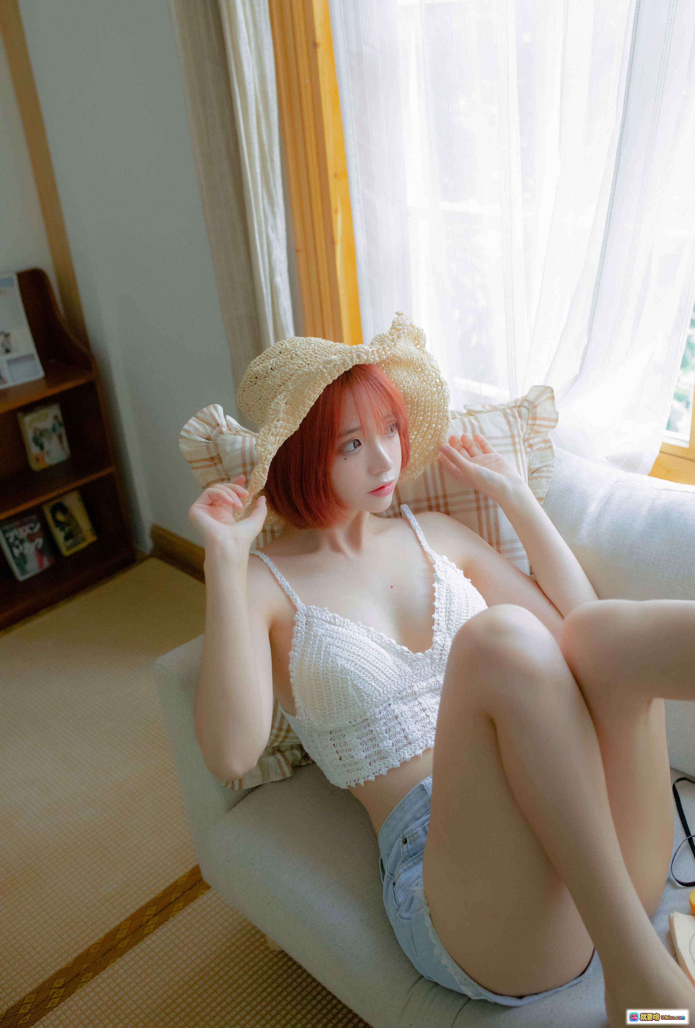 图片[10] - 疯猫ss NO.107 茶茶可爱风写真｜草帽少女窗边沙发休闲风｜清新自然日系风格｜30P高清图集 - 就要吻