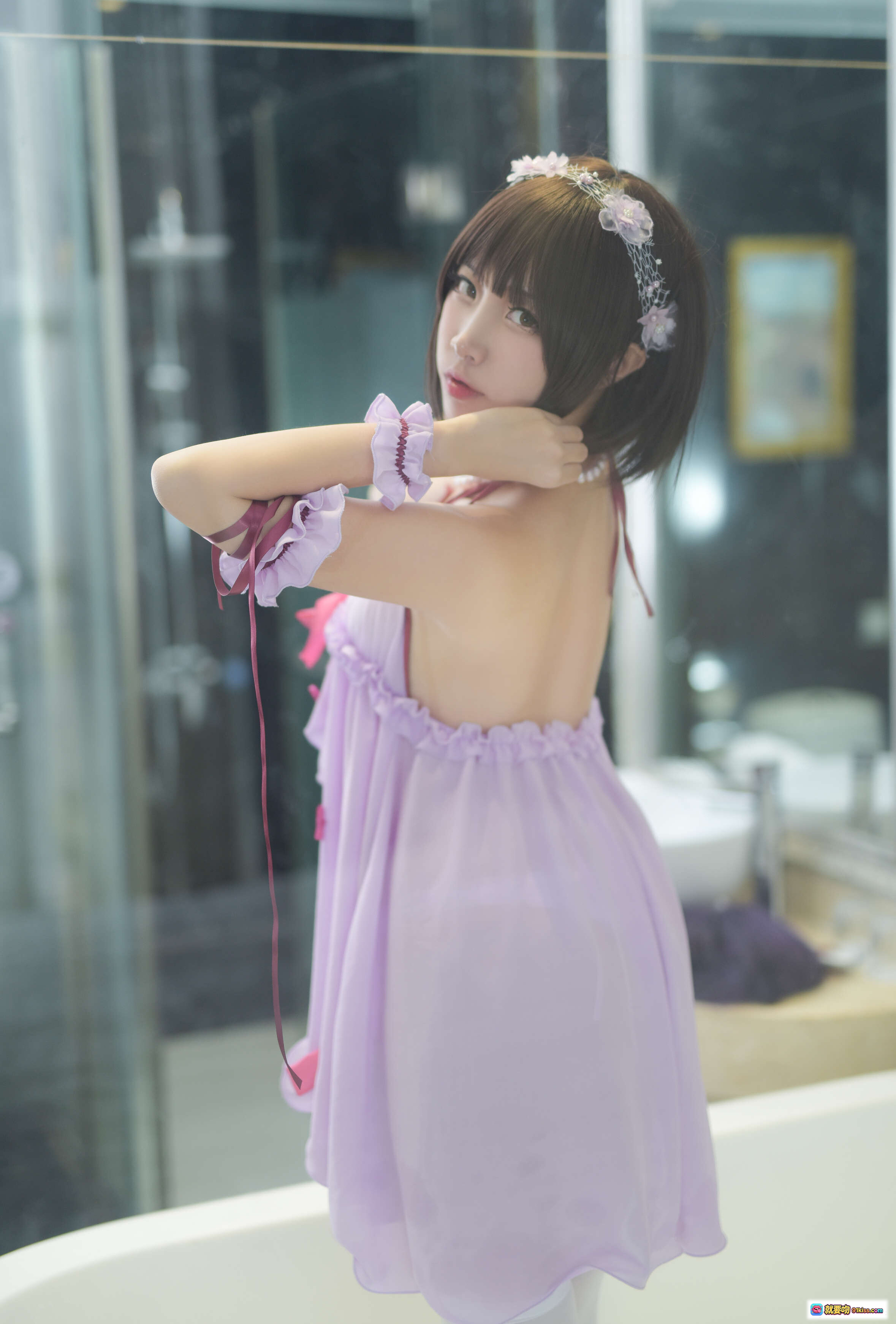 图片[7] - 二佐Nisa NO.015 加藤惠睡衣写真 甜美少女风 紫色蕾丝蝴蝶结 白床背景 珍珠项链 花饰发带 22P高清图集 - 就要吻