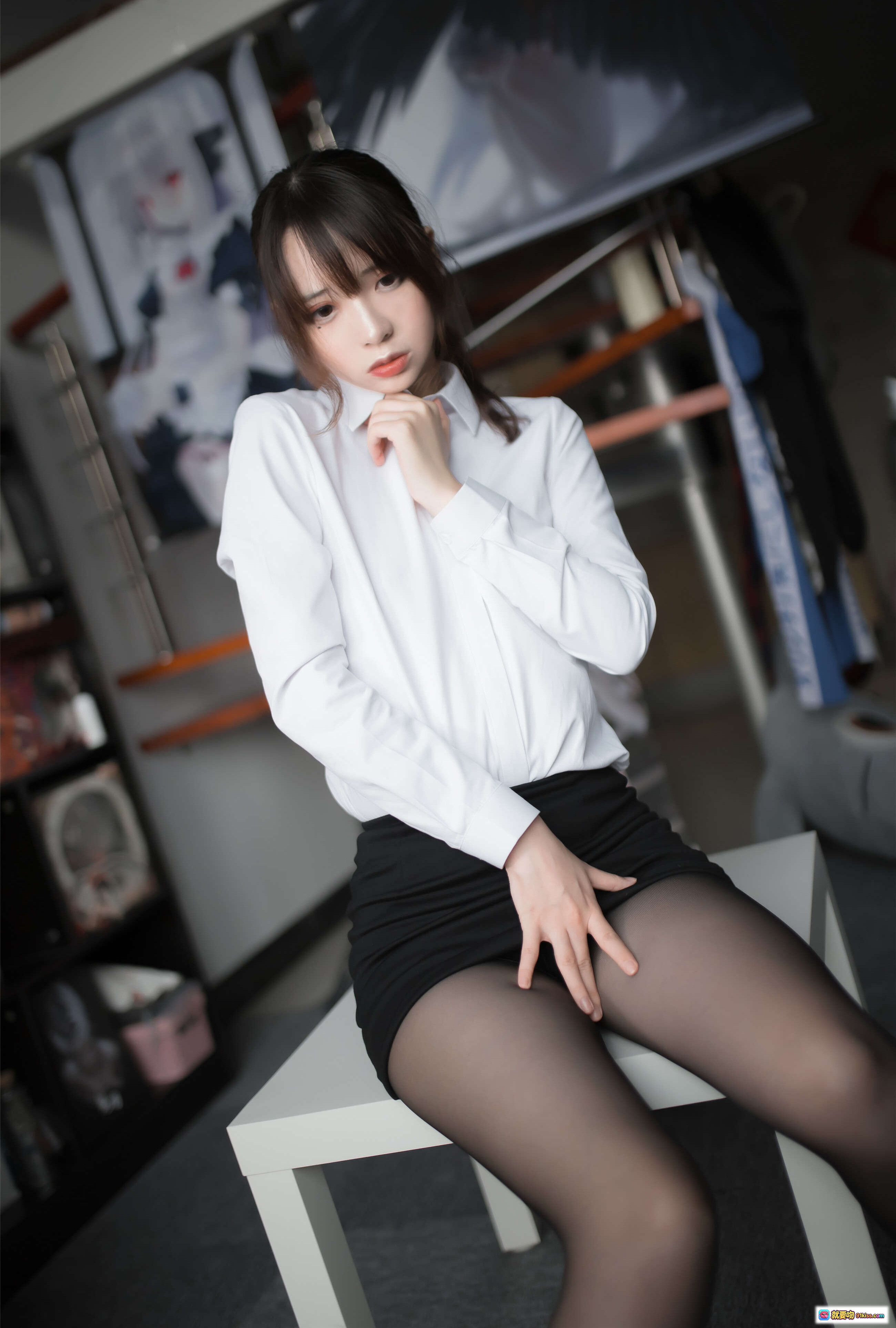 图片[7] - 疯猫ss NO.042 职业装黑丝美腿高跟鞋写真 优雅坐姿职场风30P高清图集 - 就要吻