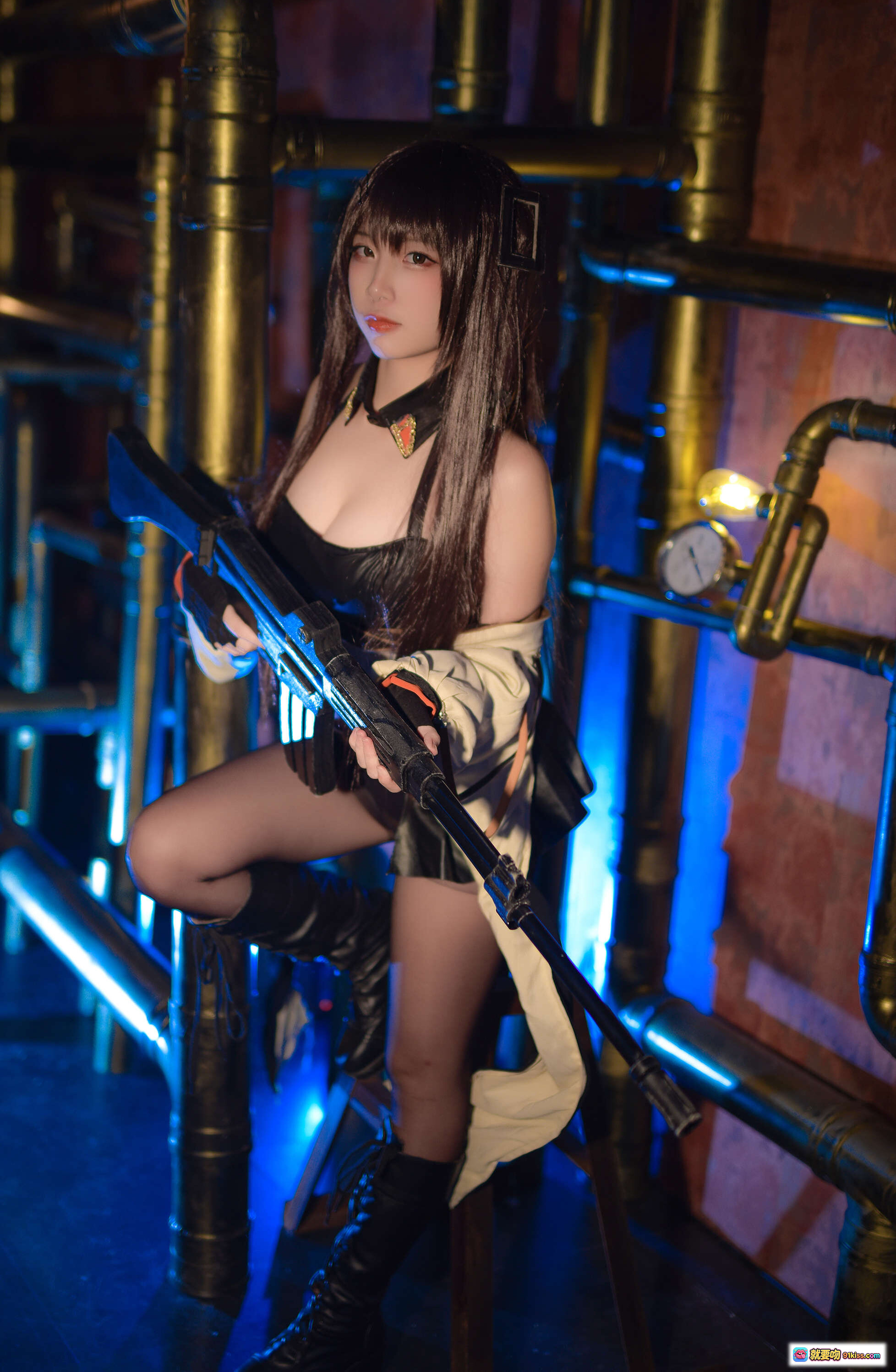 图片[8] - 二佐Nisa NO.099 少女前线K2 Cosplay写真 45P高清美图 黑丝吊带风 机械背景氛围感十足 - 就要吻