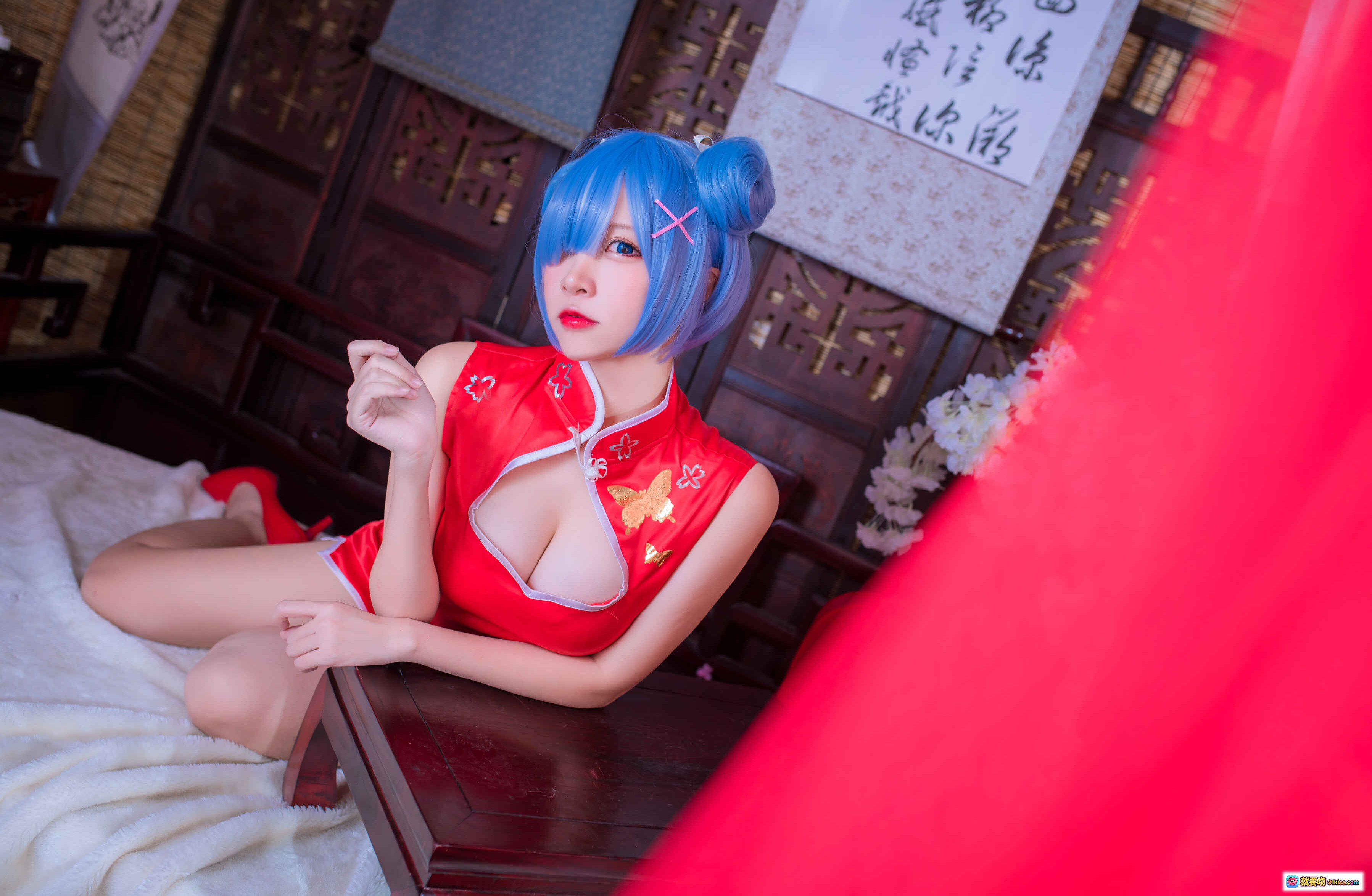 二佐Nisa NO.040 蕾姆旗袍cosplay 红色改良旗袍蓝发双马尾古风写真30P高清图集 - 就要吻