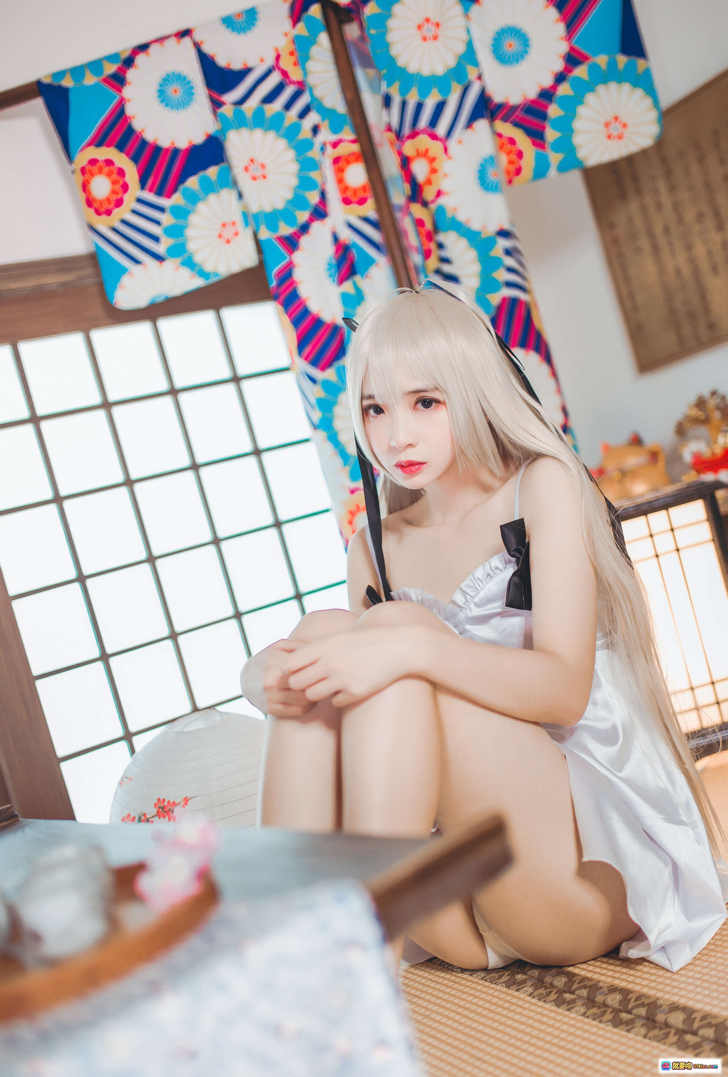 图片[5] - 疯猫ss NO.087 穹妹睡衣写真 日式和风茶席美少女Cosplay 白发黑丝清纯诱惑 50P高清图集 - 就要吻