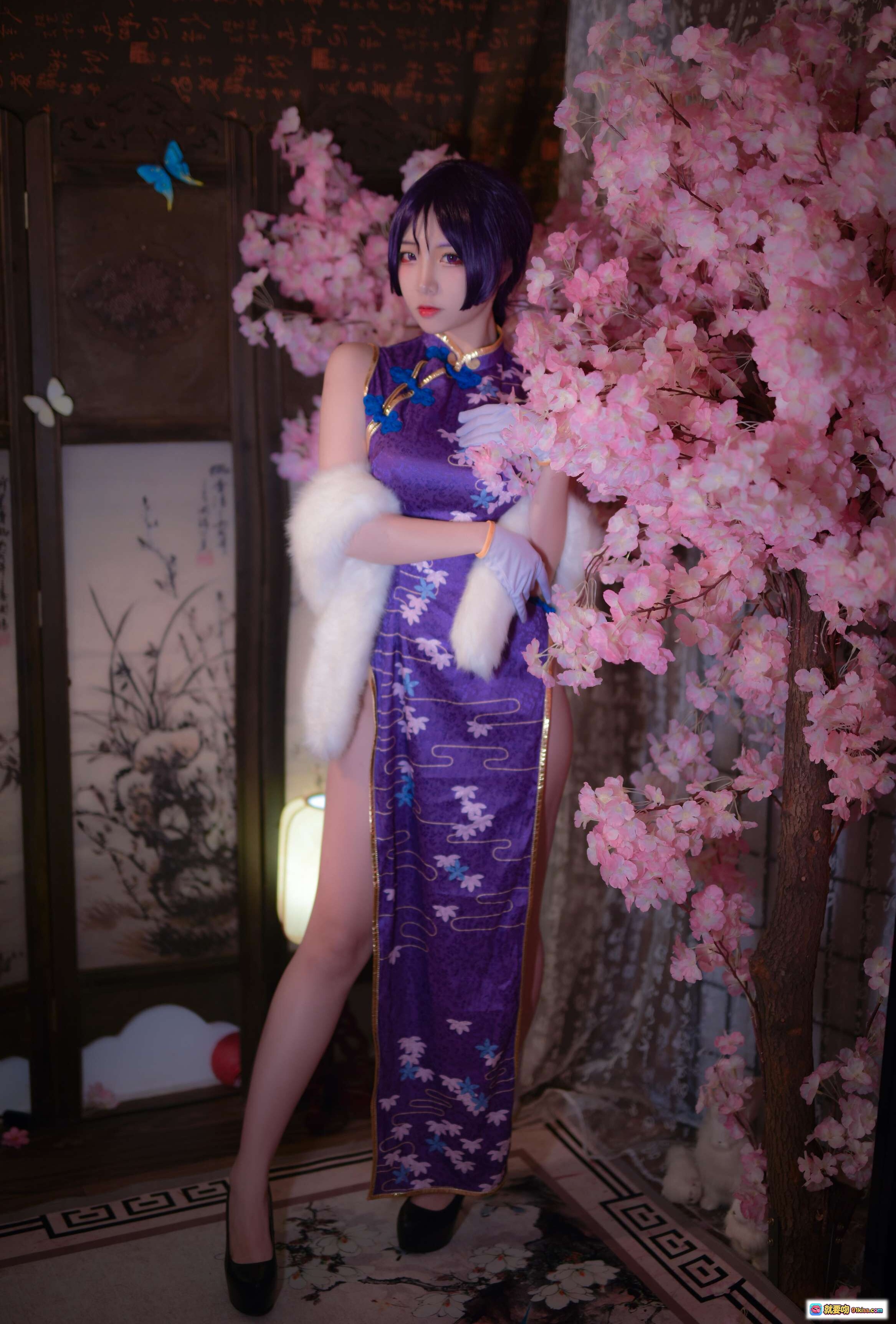 图片[10] - 二佐Nisa NO.023 Fate奶光旗袍cos写真 紫色刺绣旗袍+樱花背景+高跟鞋+日式屏风+白手套+和风美少女 - 就要吻