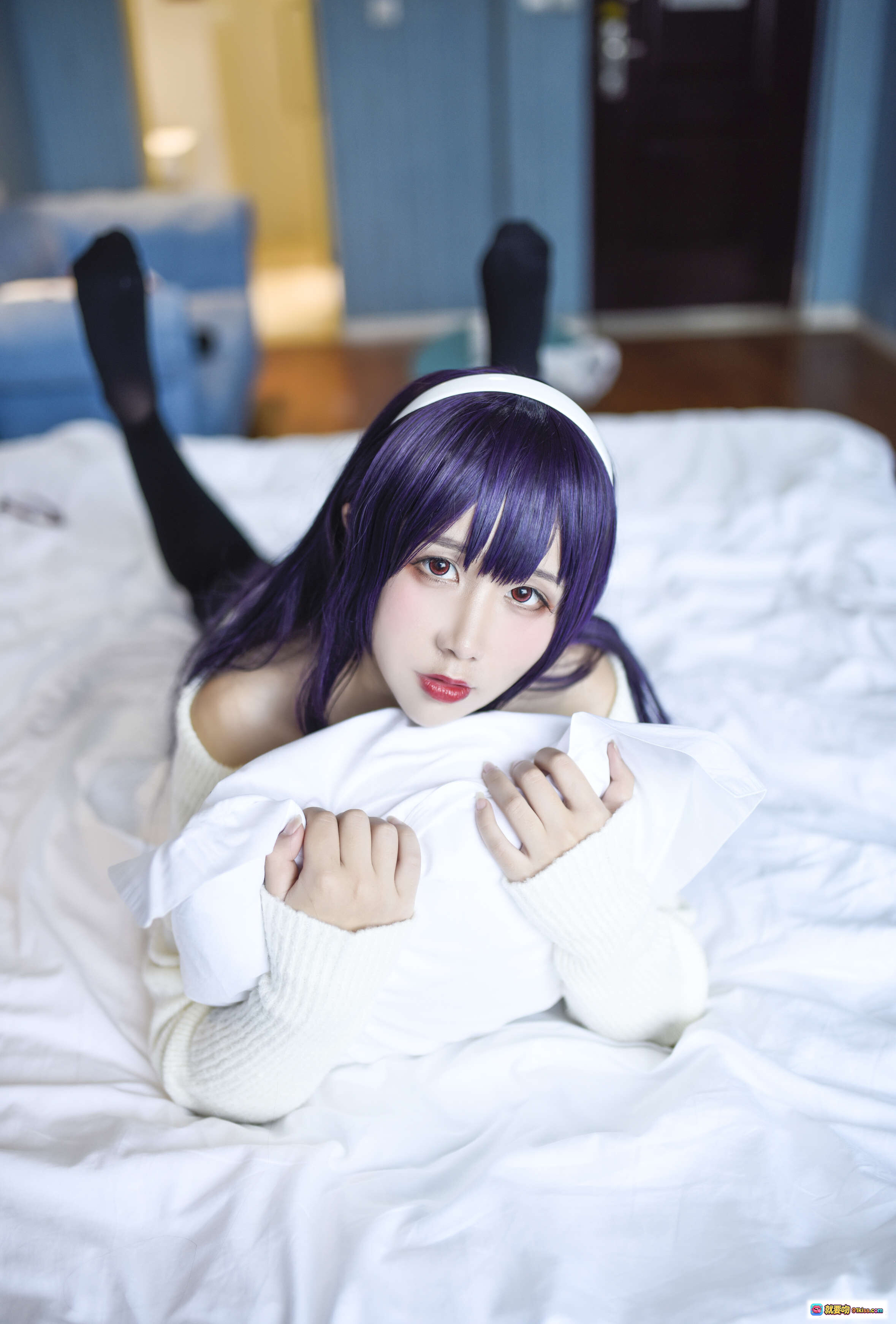 图片[7] - 九曲Jean NO.024 霞之丘诗羽居家常服写真 白毛衣黑丝紫发少女室内坐姿美图 45P高清摄影 - 就要吻