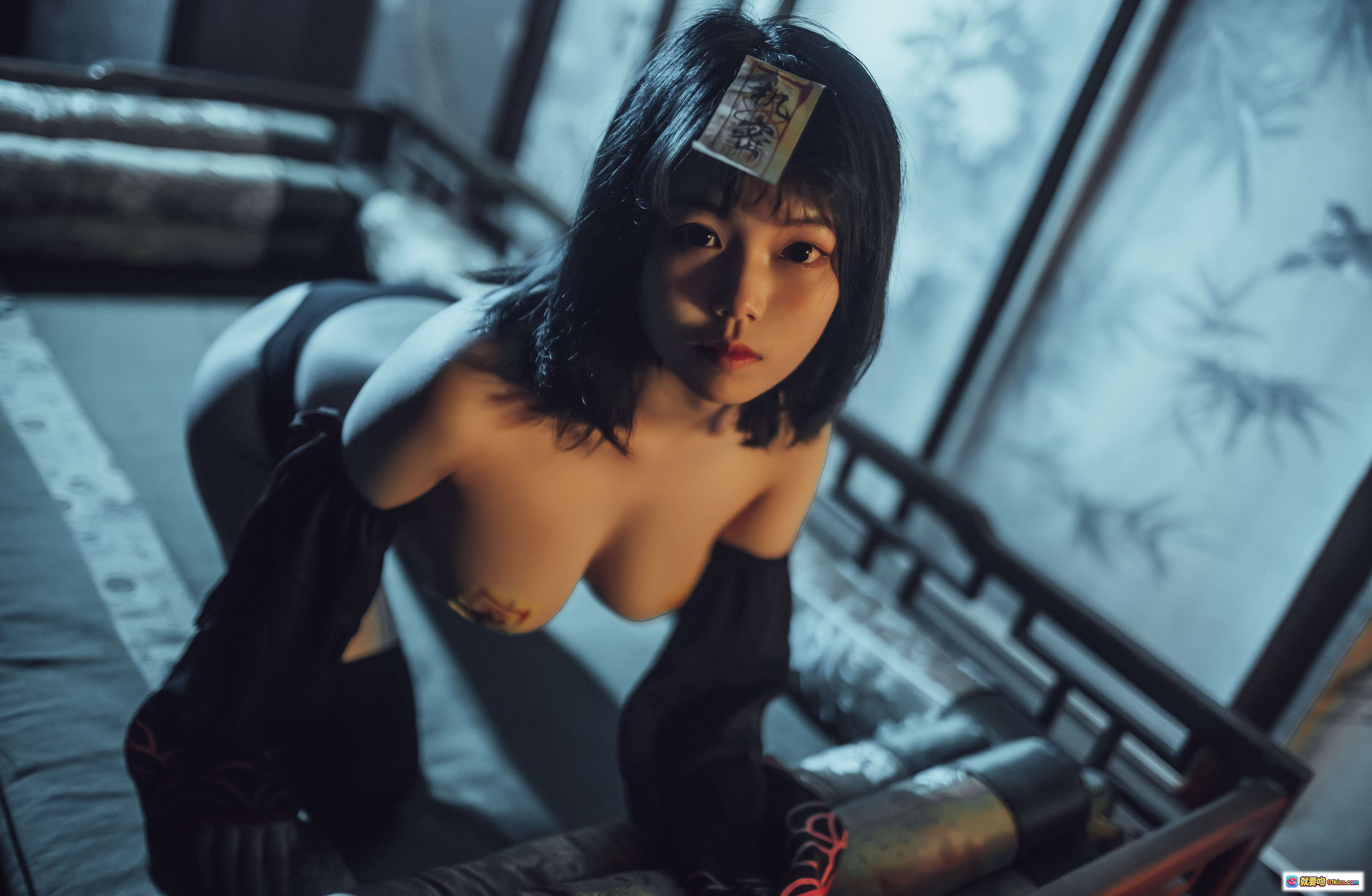 七月喵子NO.001小僵尸写真集22P179MB古风暗调性感Cosplay黑丝短发贴纸妆容日系少女摄影 - 就要吻