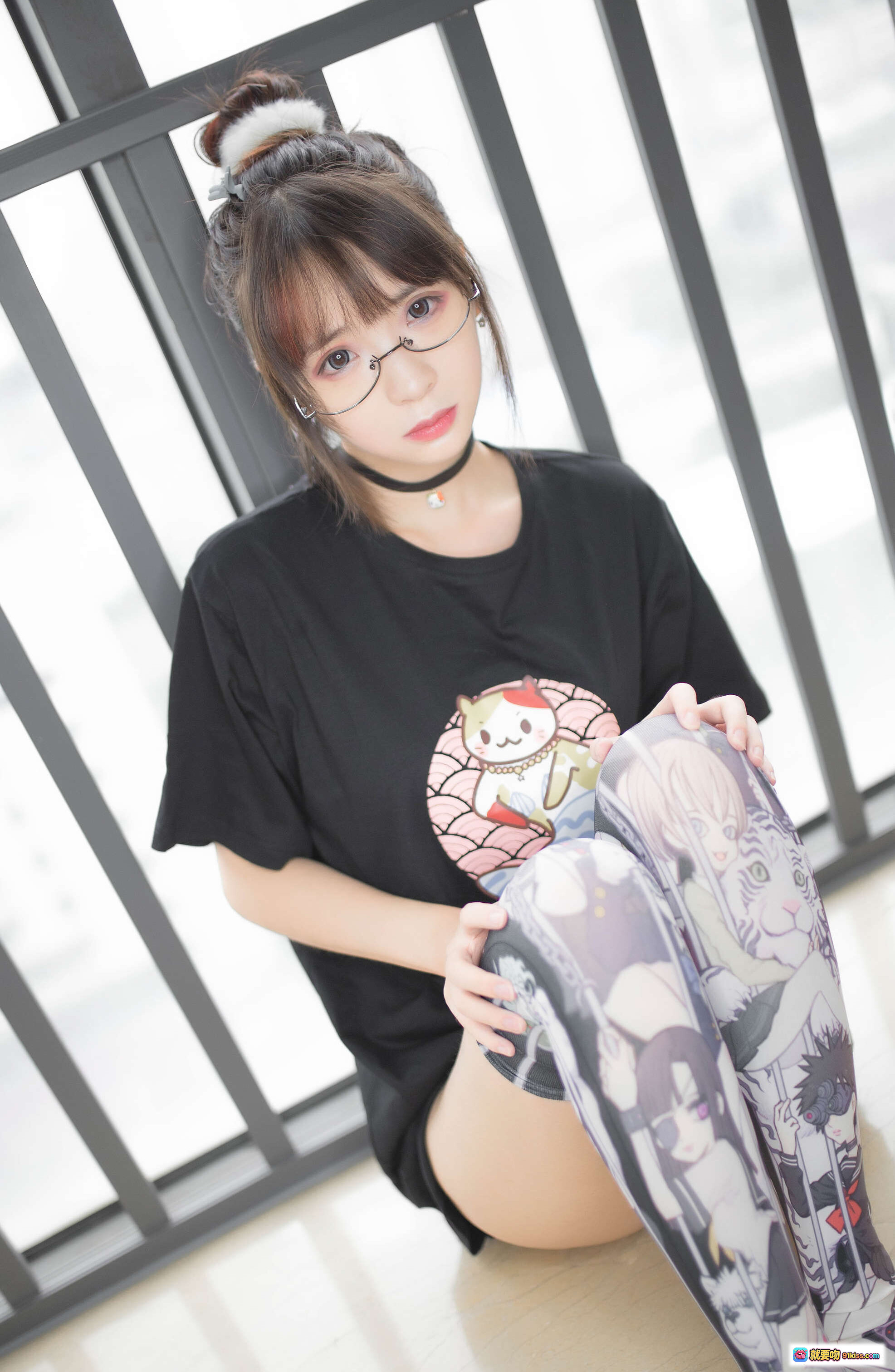 图片[7] - 疯猫ss NO.073 黑猫2 22P 80MB 眼镜少女黑T印花动漫丝袜写真美图 - 就要吻